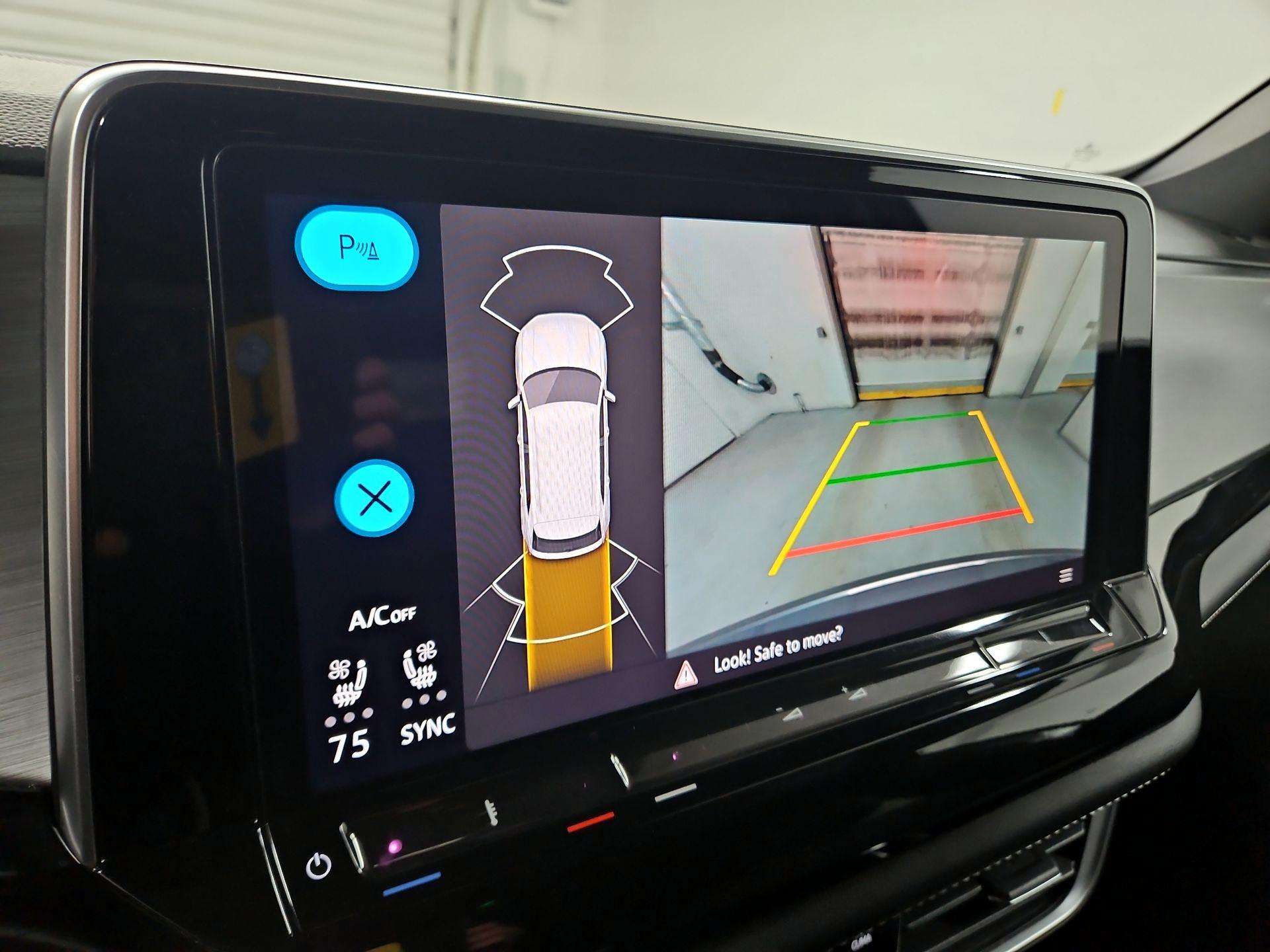 Thumbnail: 2024 Volkswagen Atlas - 14