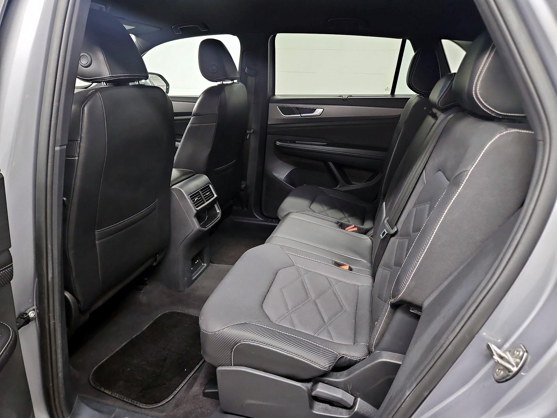 Thumbnail: 2024 Volkswagen Atlas - 19