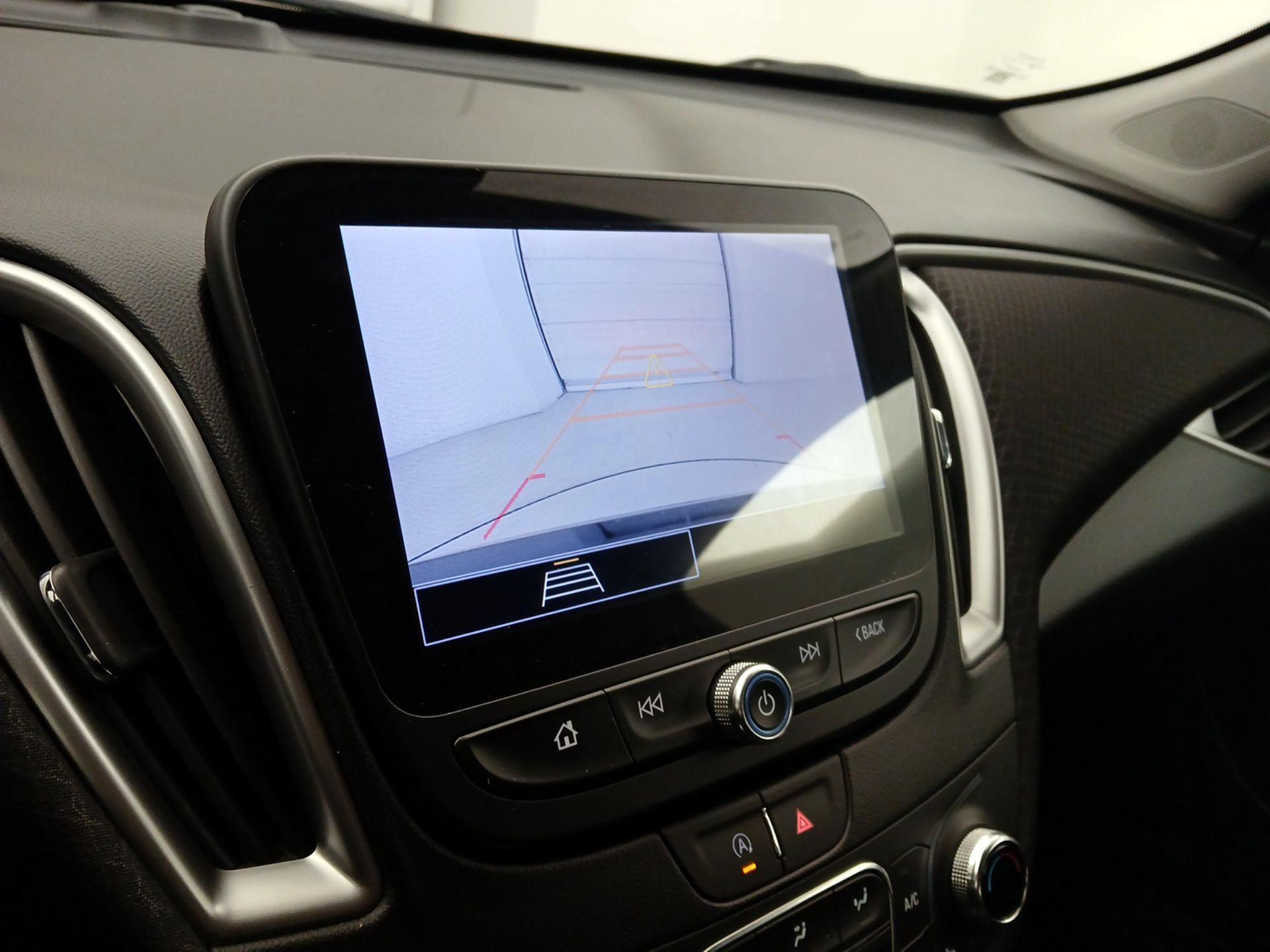 Thumbnail: 2024 Chevrolet Malibu - 14