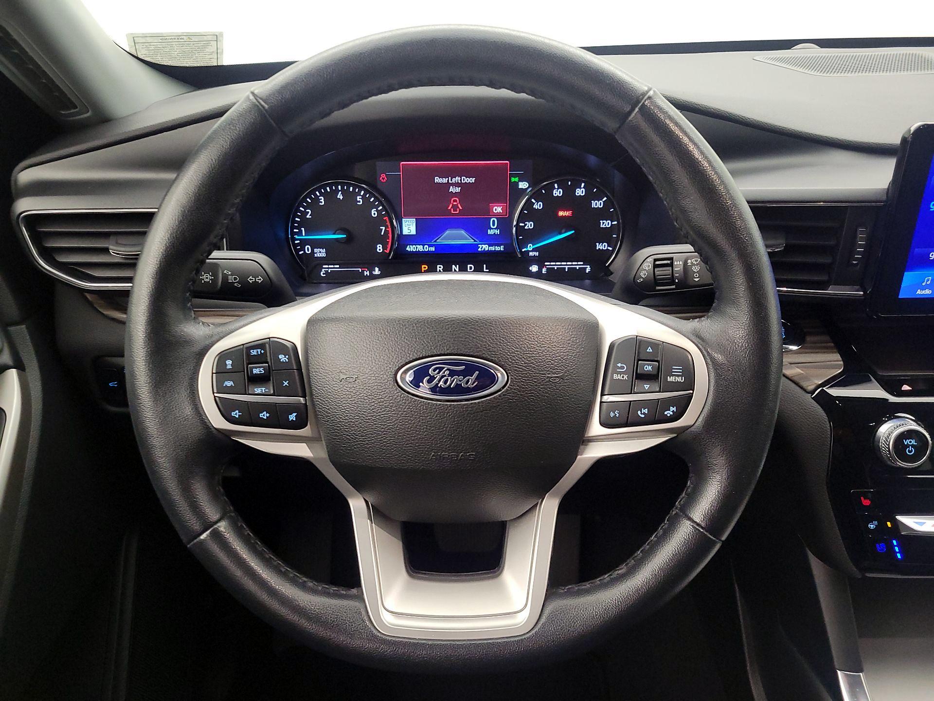 Thumbnail: 2023 Ford Explorer - 10