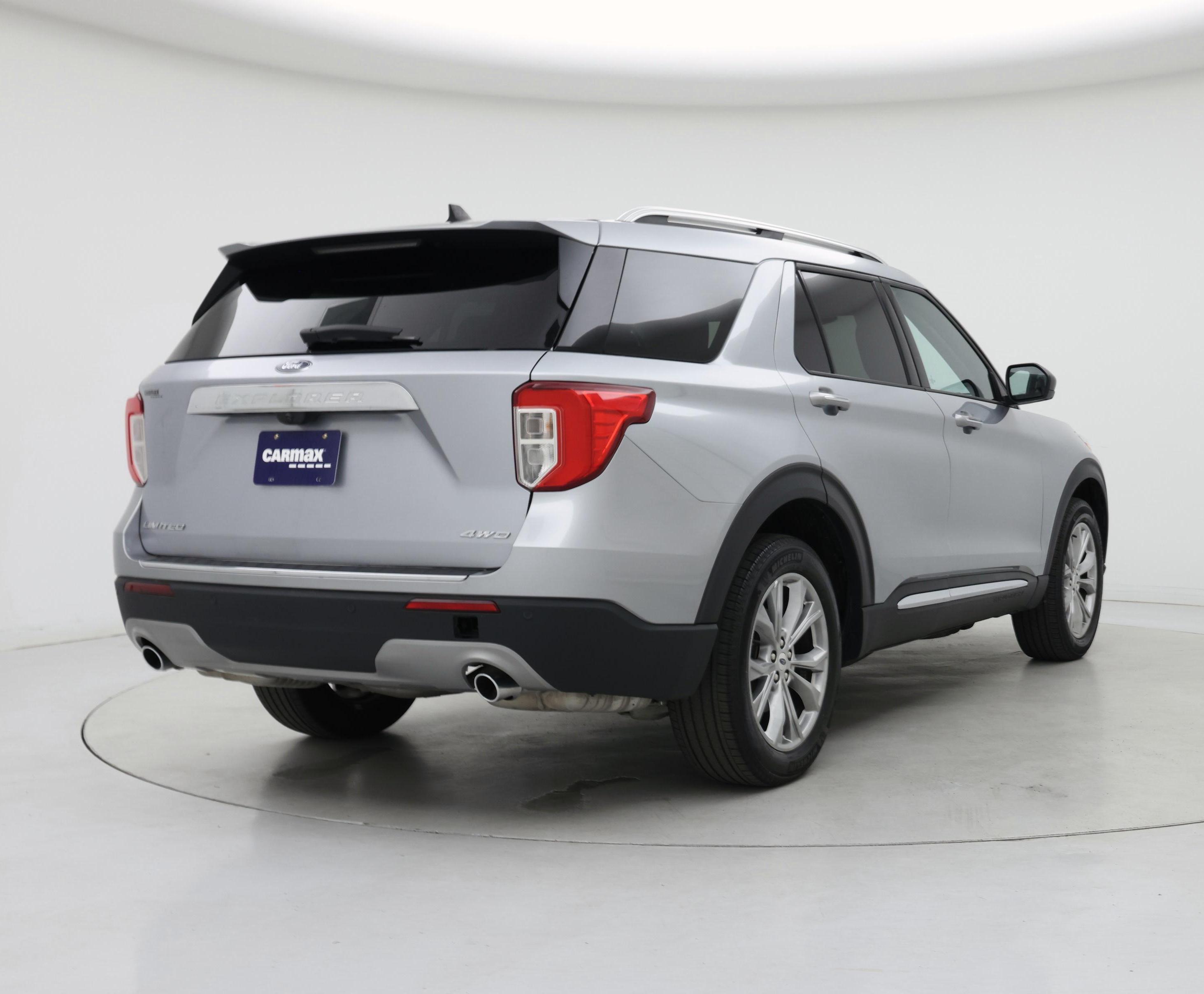 Thumbnail: 2023 Ford Explorer - 8