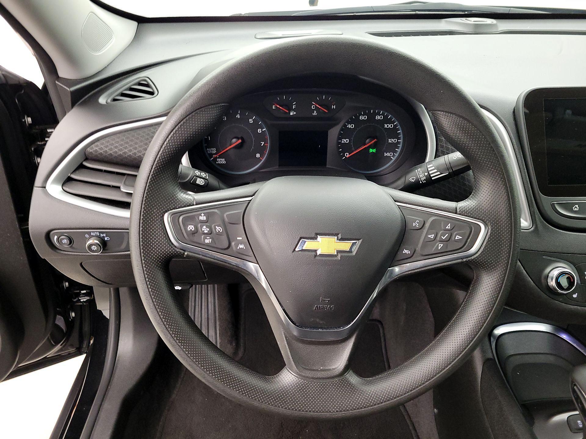 Thumbnail: 2024 Chevrolet Malibu - 10