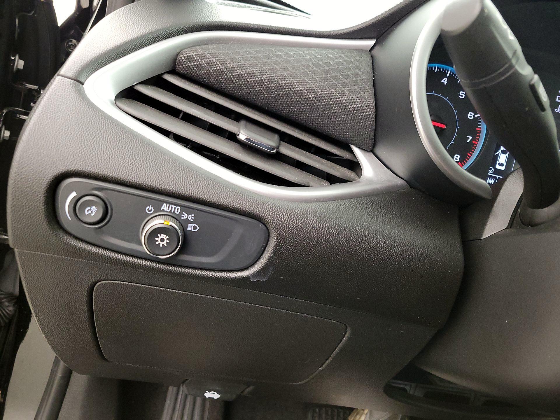 Thumbnail: 2024 Chevrolet Malibu - 13