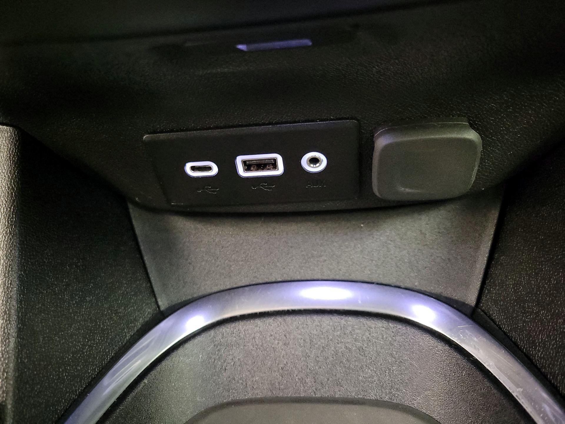 Thumbnail: 2024 Chevrolet Malibu - 18