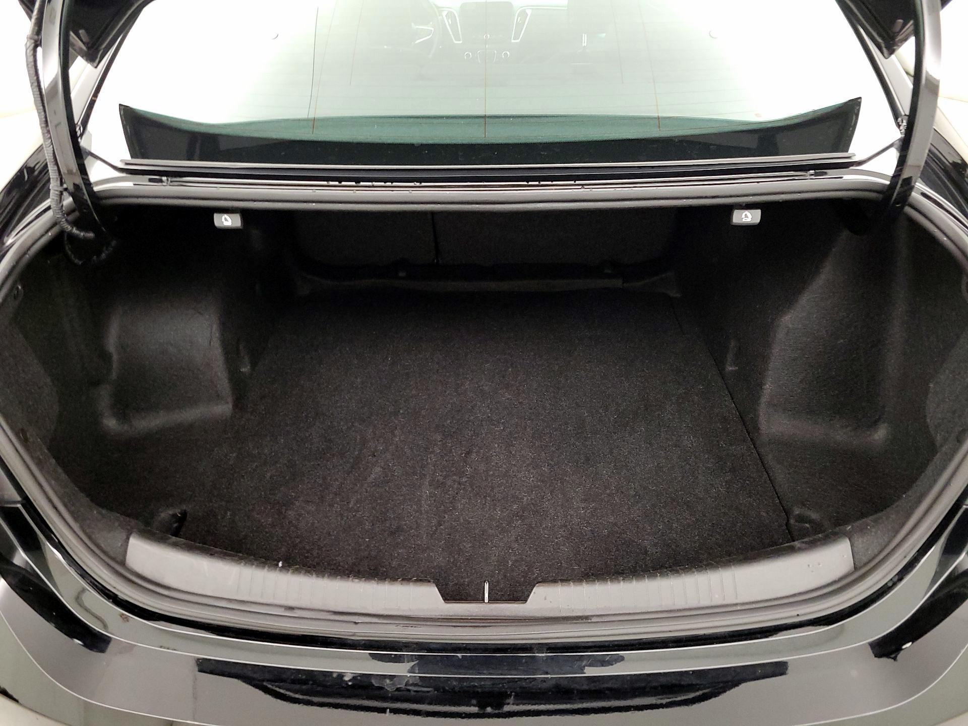 Thumbnail: 2024 Chevrolet Malibu - 20