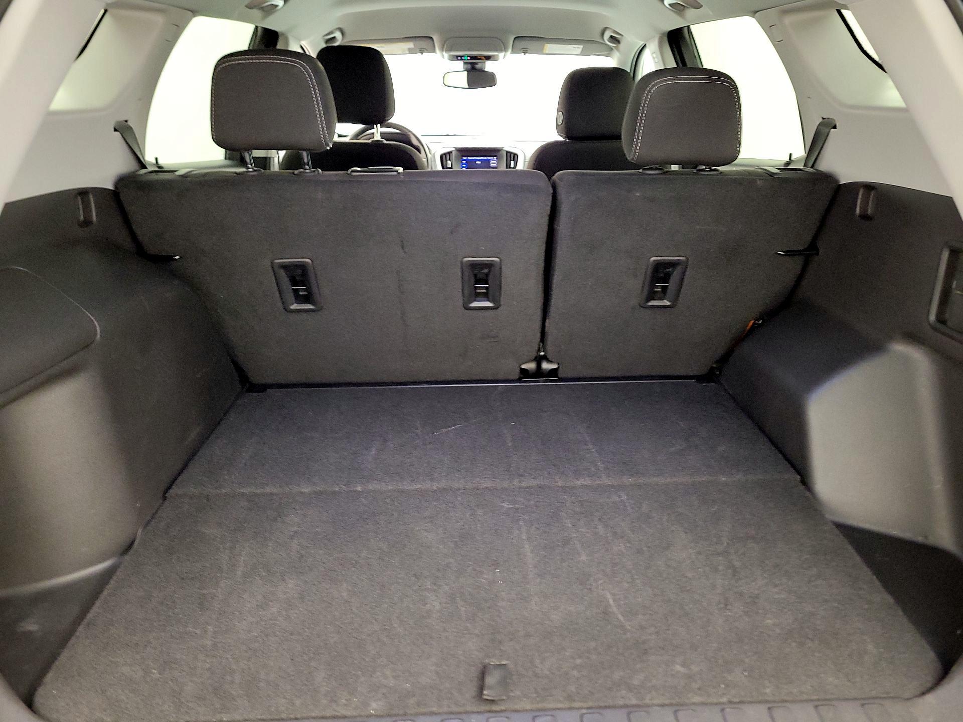 Thumbnail: 2024 GMC Terrain - 16