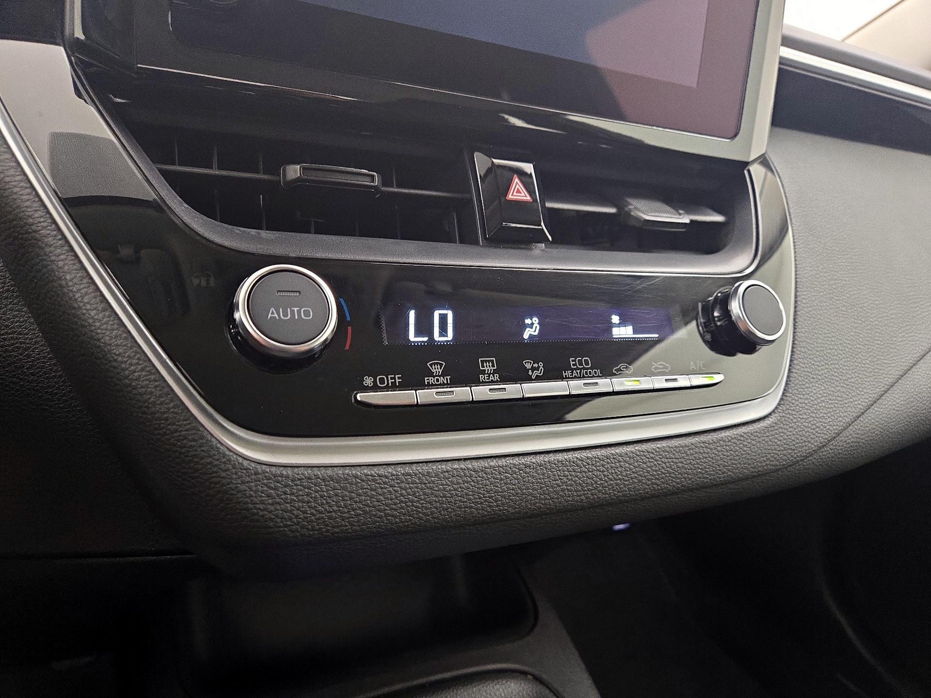 Thumbnail: 2024 Toyota Corolla - 16