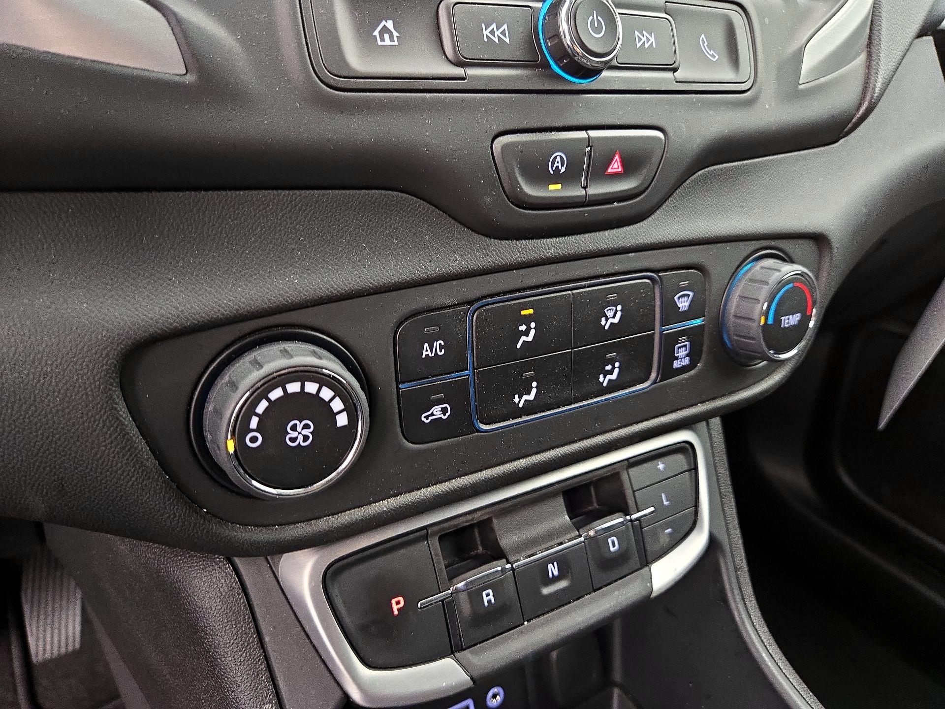 Thumbnail: 2024 GMC Terrain - 16