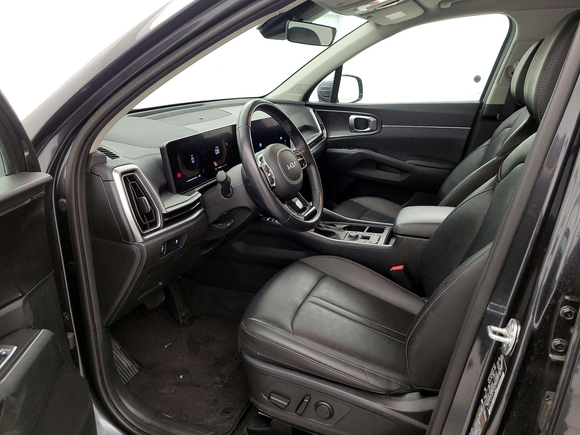 Thumbnail: 2024 Kia Sorento - 11