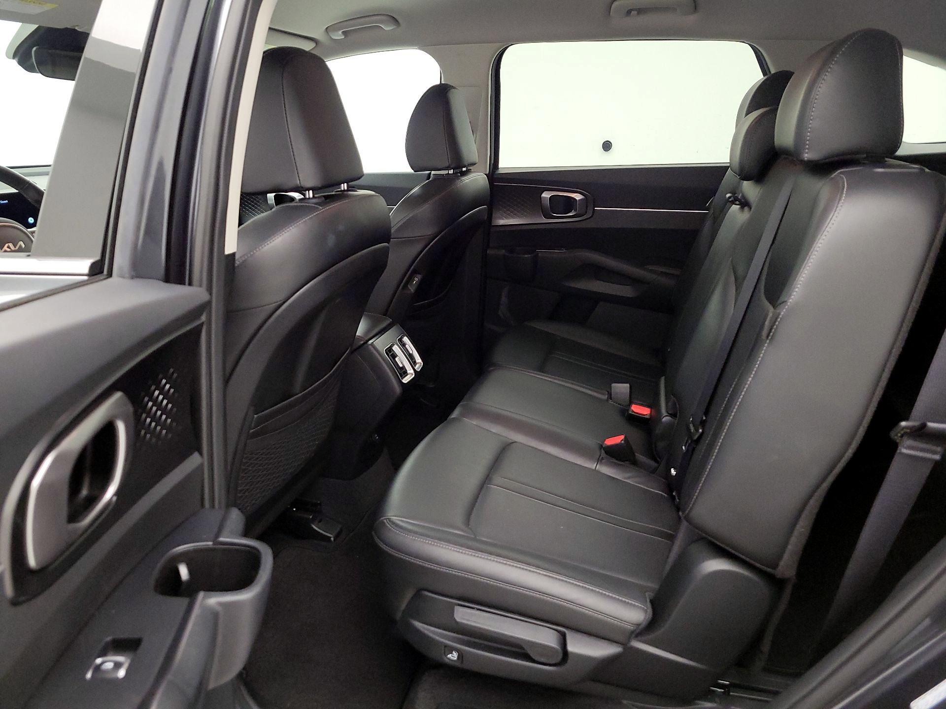 Thumbnail: 2024 Kia Sorento - 20