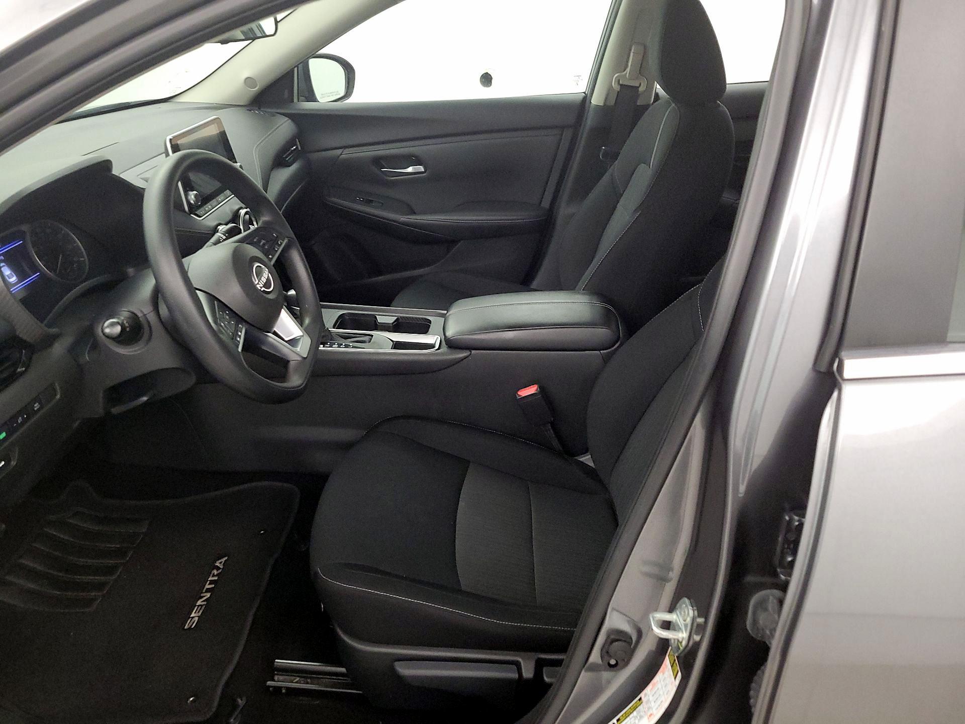 Thumbnail: 2024 Nissan Sentra - 11