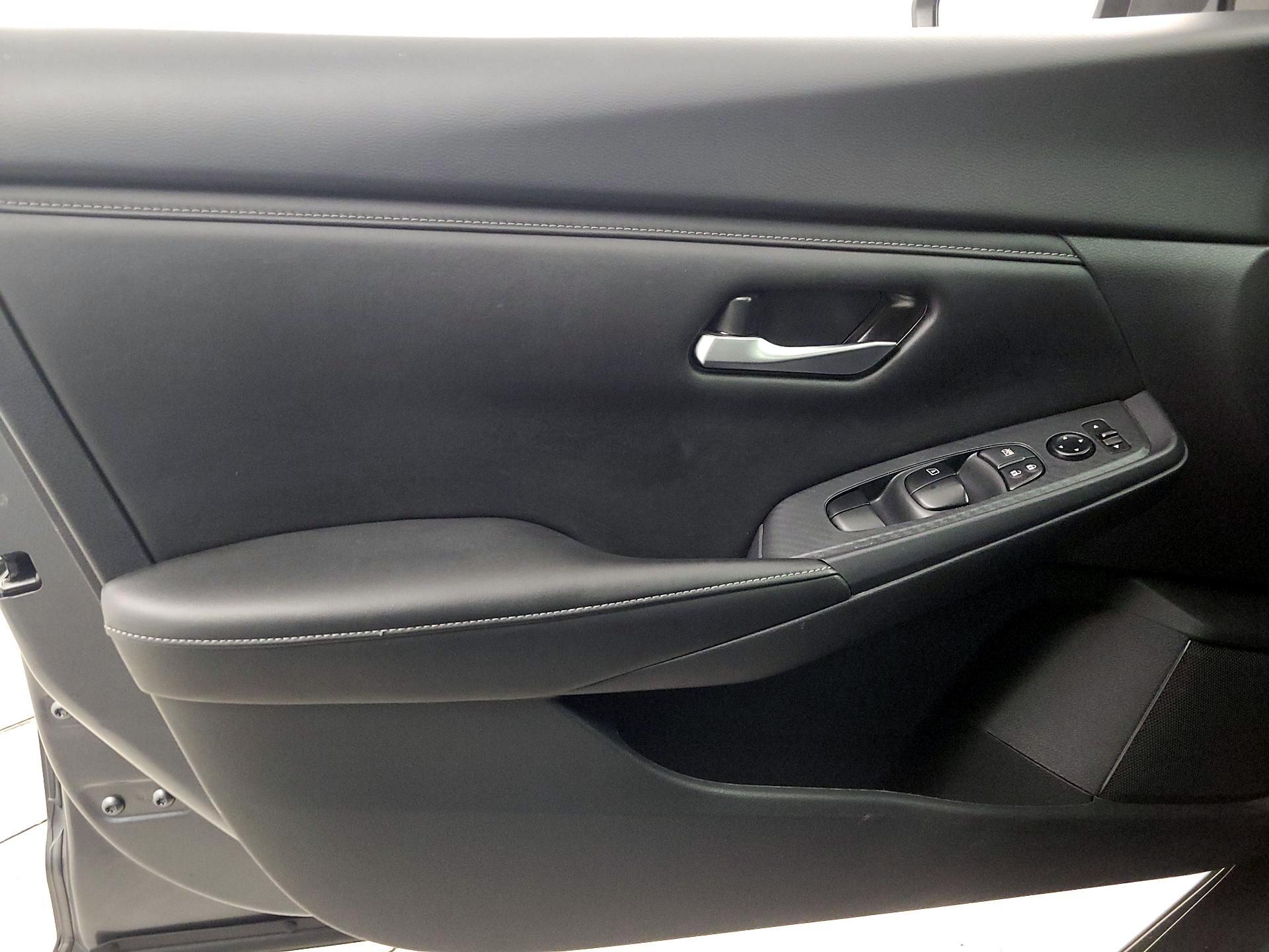 Thumbnail: 2024 Nissan Sentra - 12