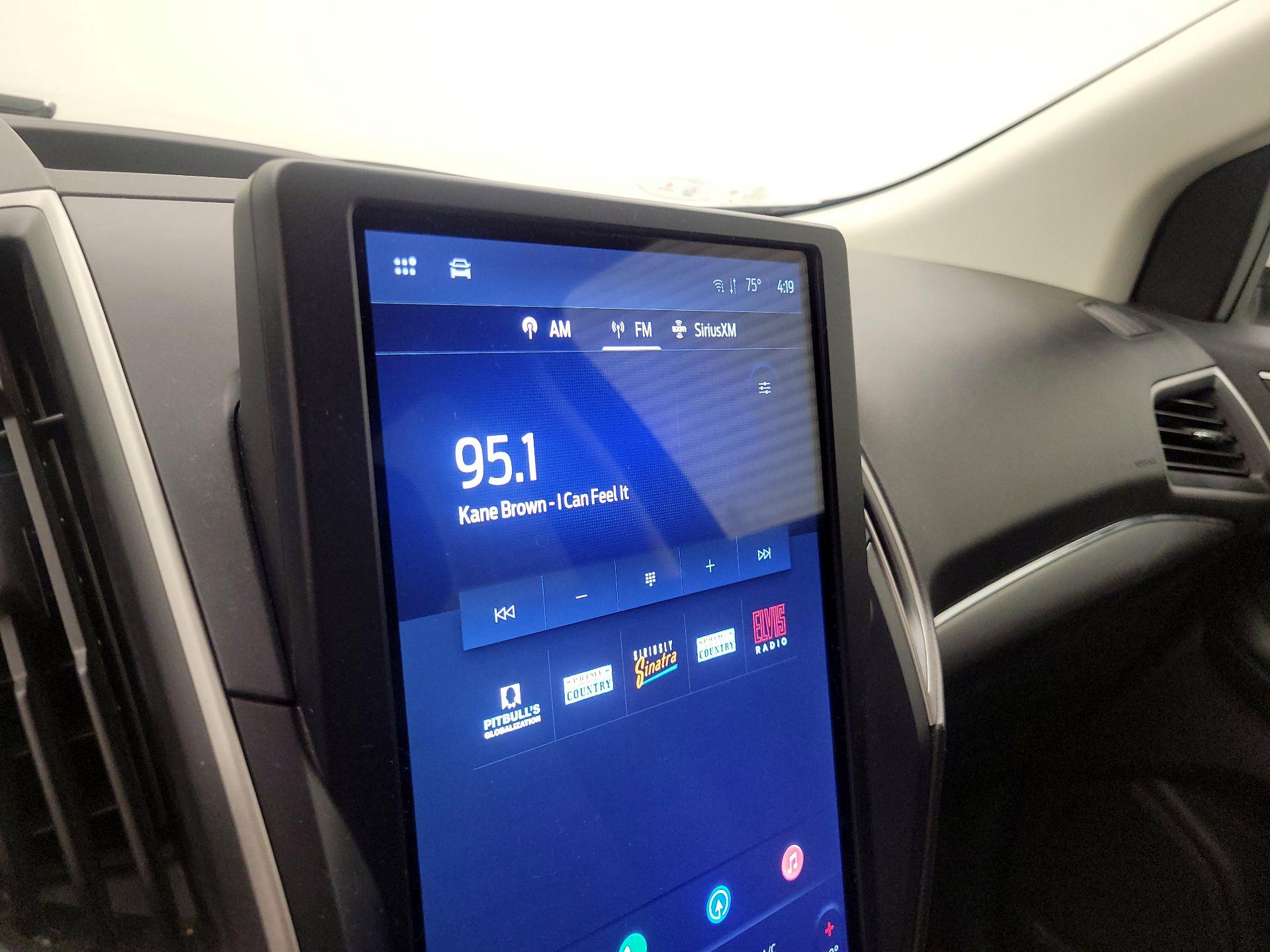 Thumbnail: 2022 Ford Edge - 15