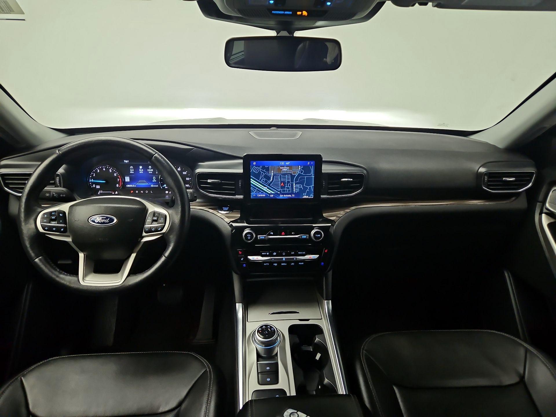 Thumbnail: 2023 Ford Explorer - 9