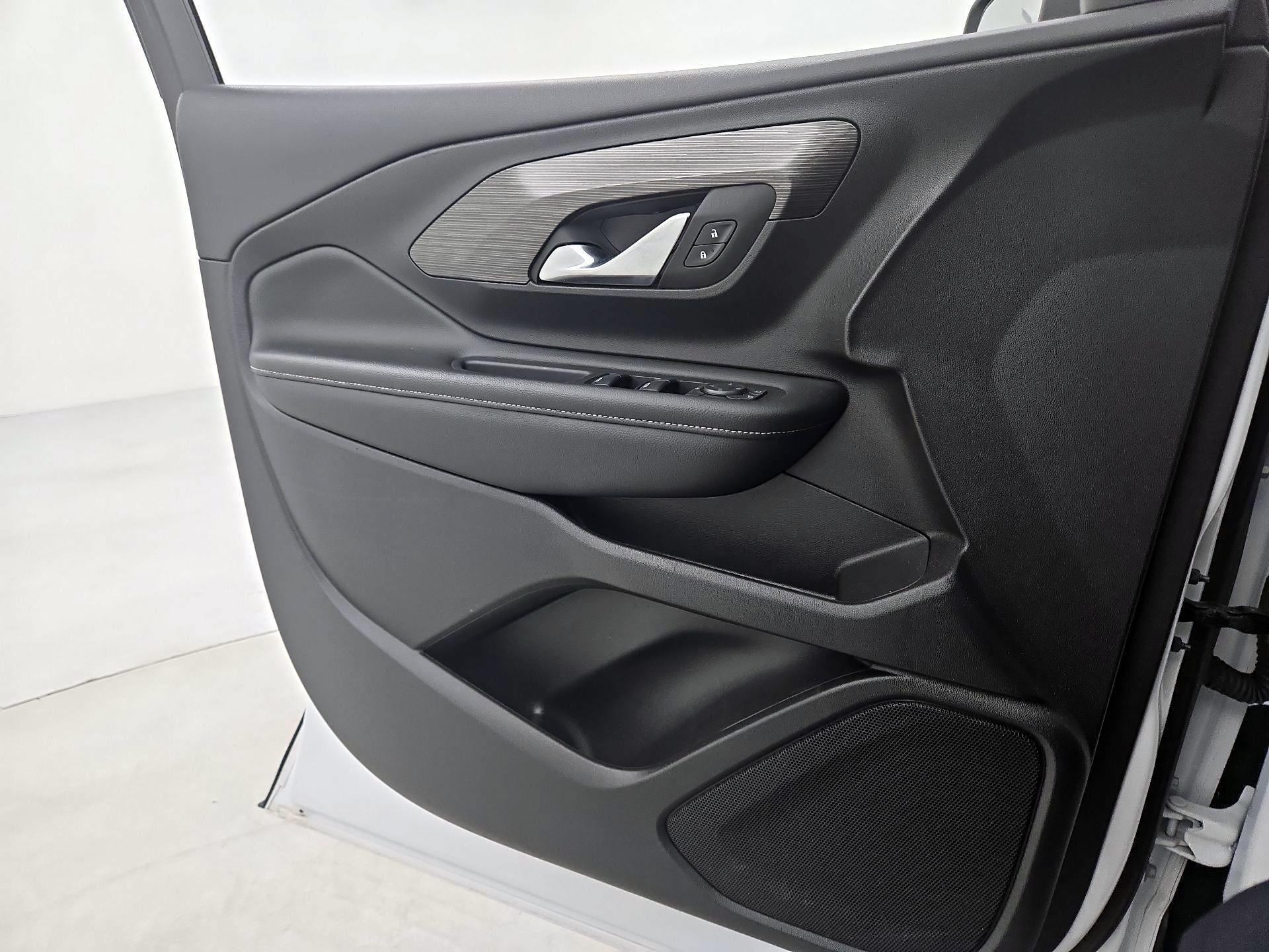 Thumbnail: 2024 GMC Terrain - 12