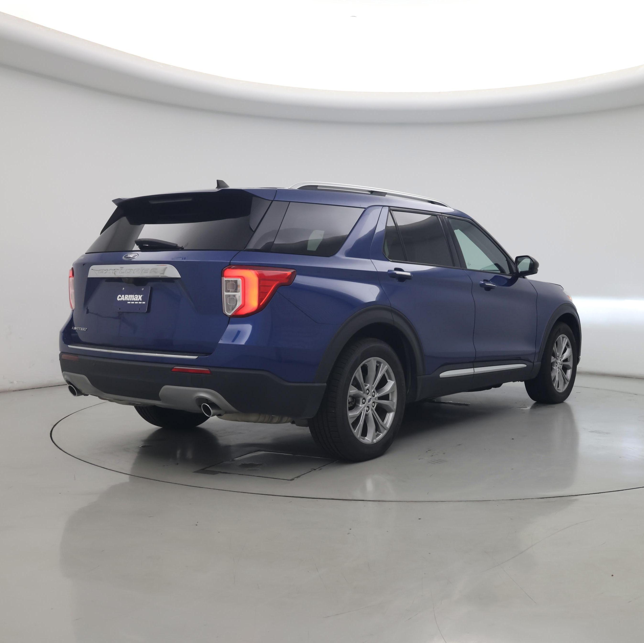 Thumbnail: 2023 Ford Explorer - 8