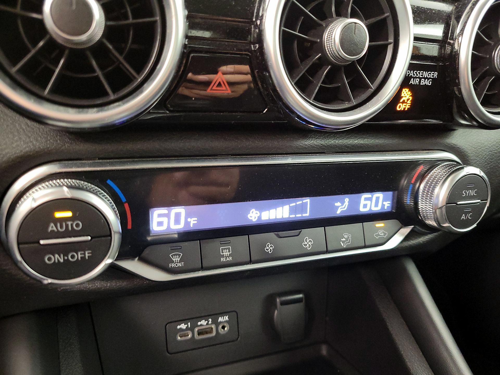 Thumbnail: 2022 Nissan Sentra - 16