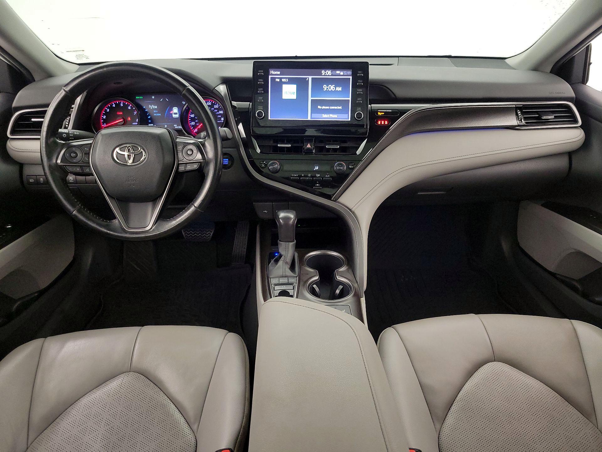 Thumbnail: 2022 Toyota Camry - 9