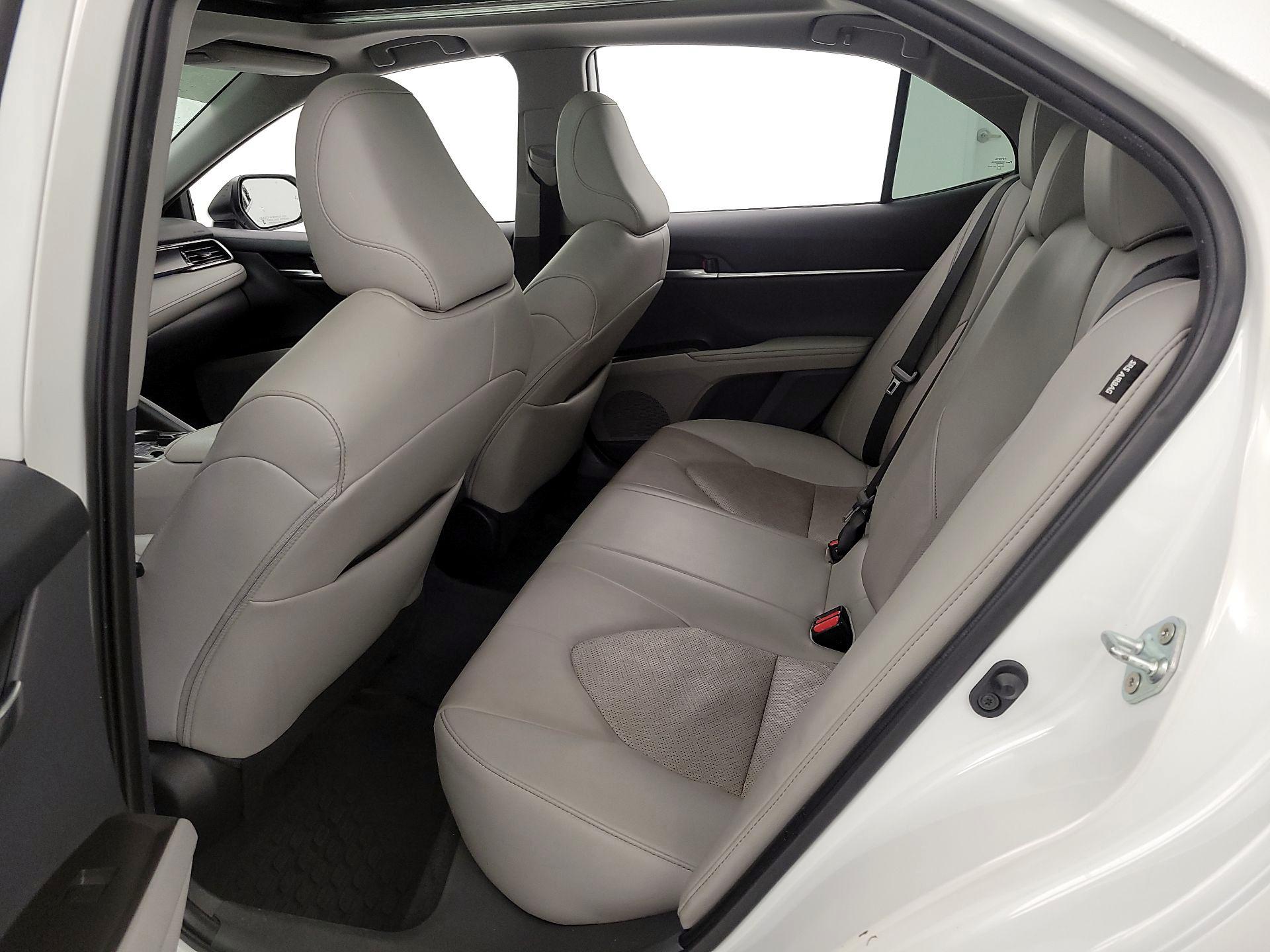 Thumbnail: 2022 Toyota Camry - 20