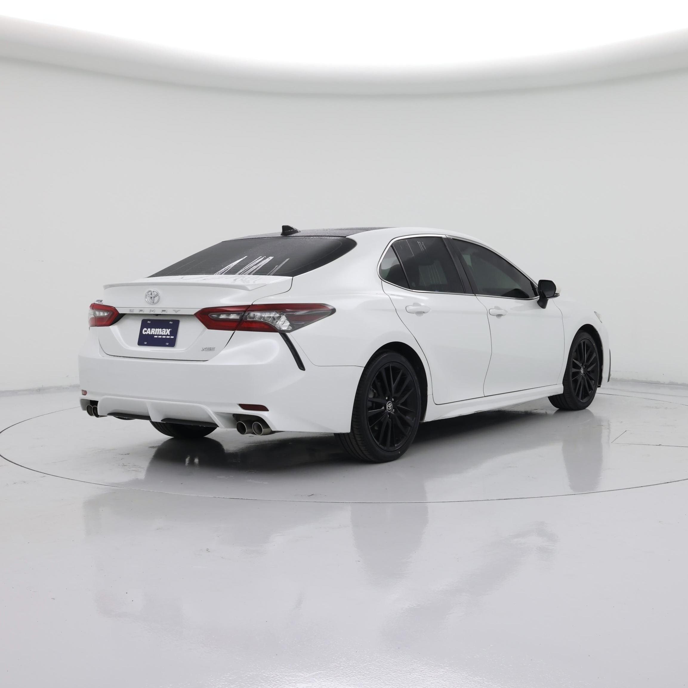 Thumbnail: 2022 Toyota Camry - 8