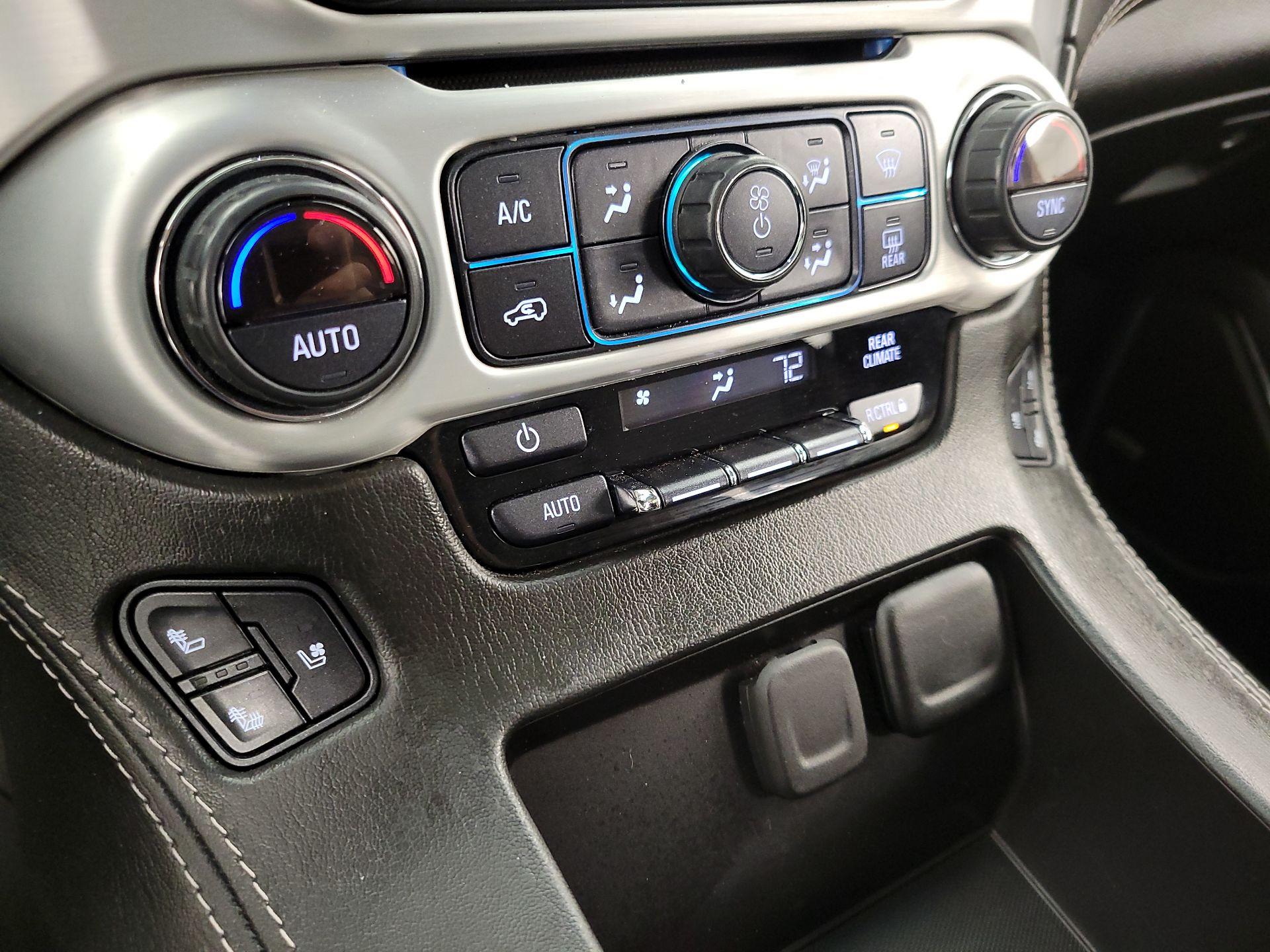 Thumbnail: 2020 GMC Yukon - 17