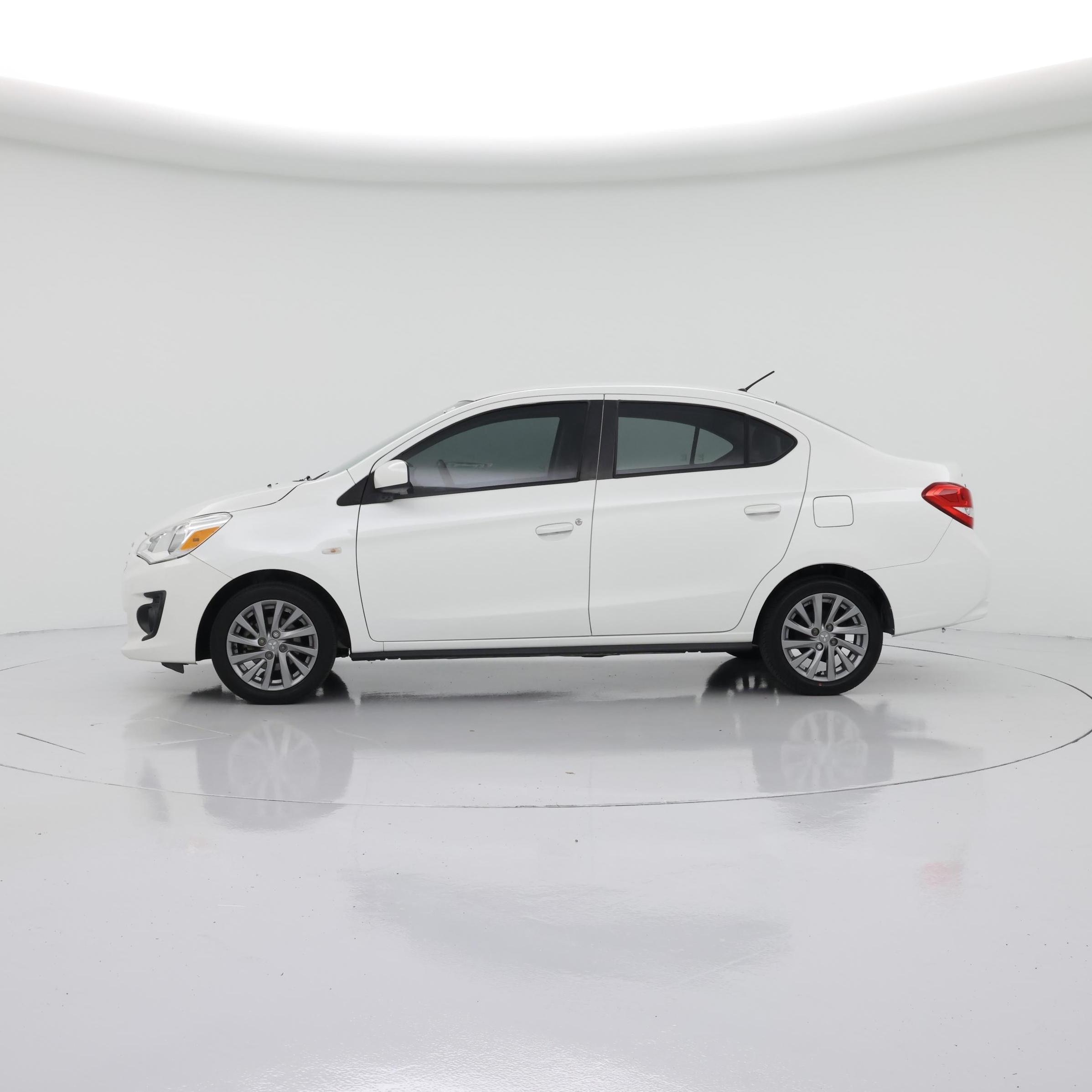 Thumbnail: 2019 Mitsubishi Mirage G4 - 3