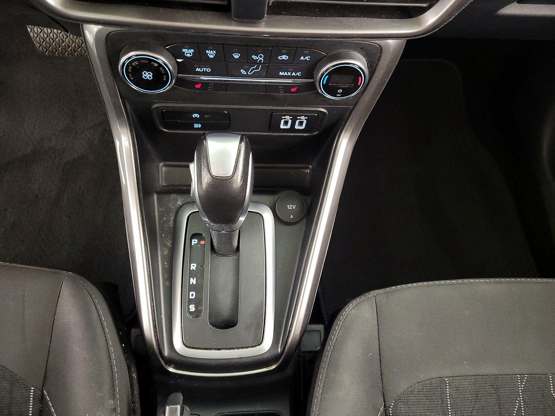 Thumbnail: 2019 Ford EcoSport - 18