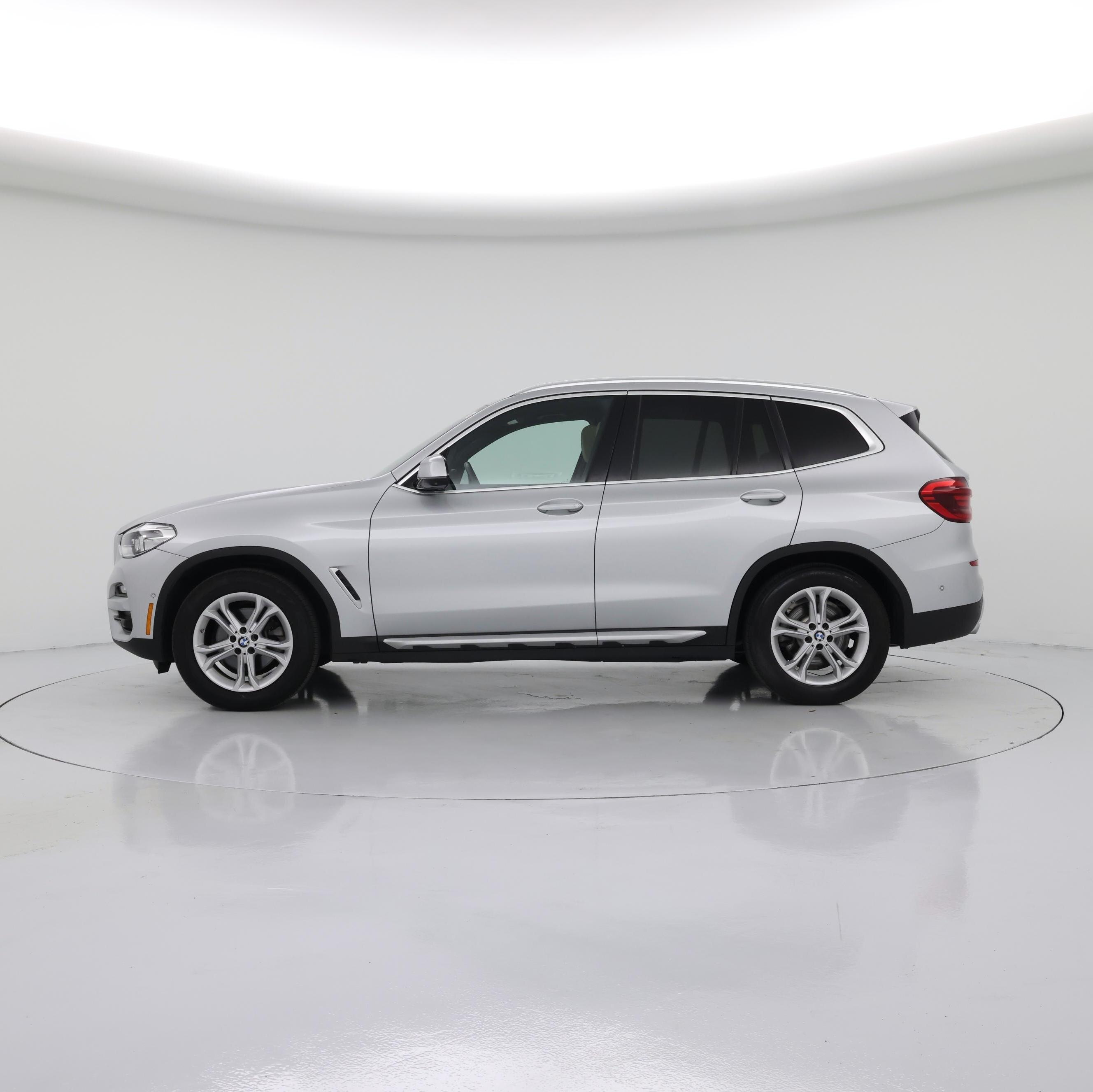 Thumbnail: 2021 BMW X3 - 3