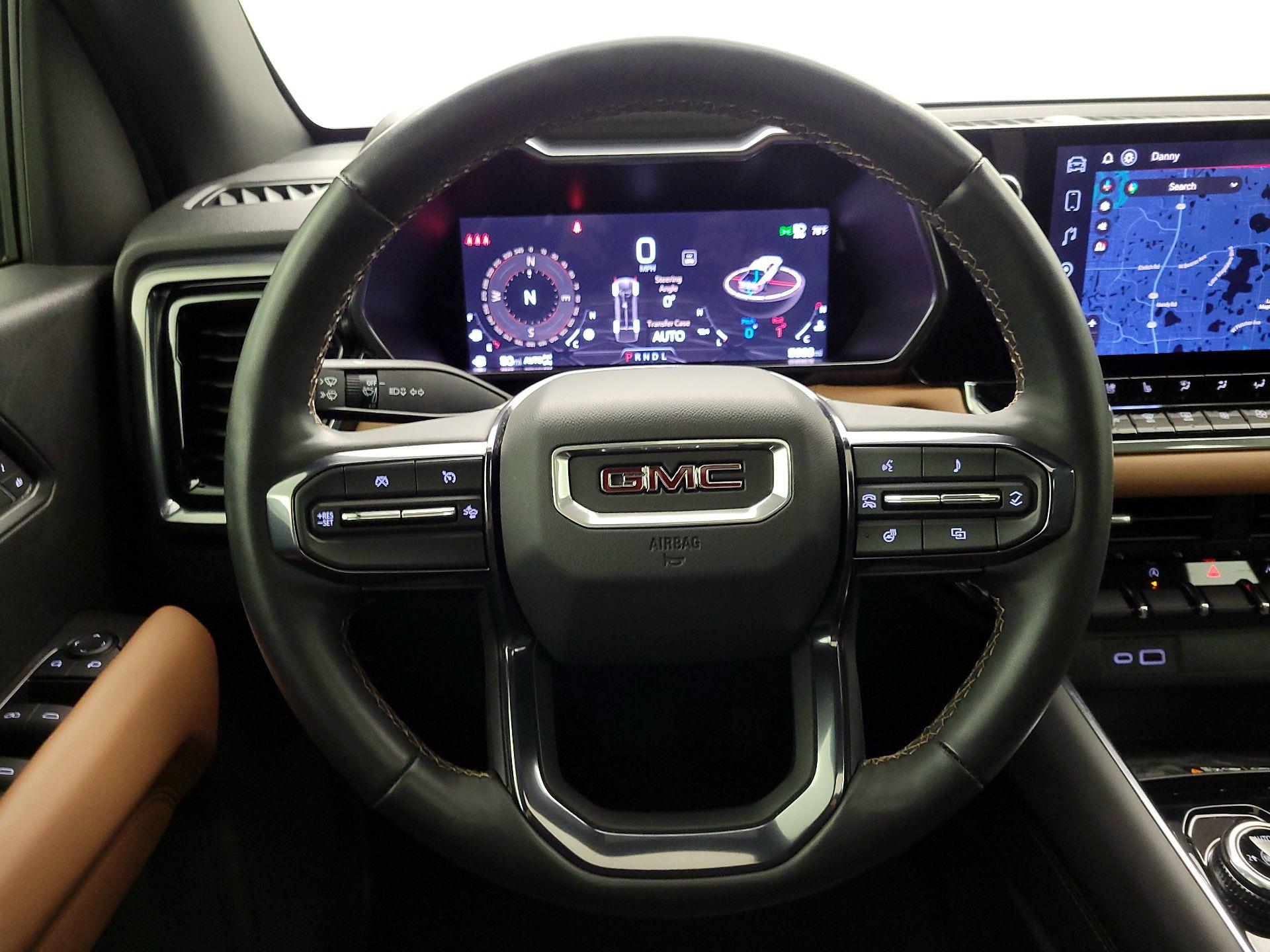 Thumbnail: 2024 GMC Canyon - 10