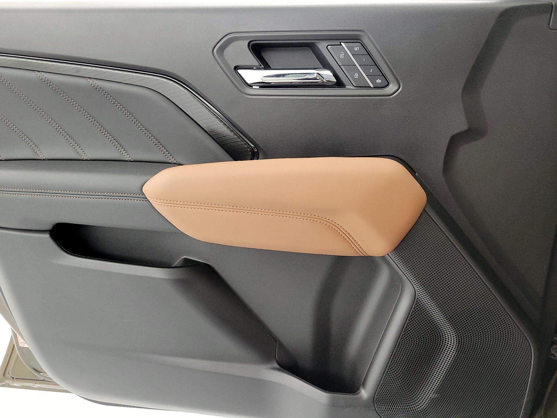 Thumbnail: 2024 GMC Canyon - 12