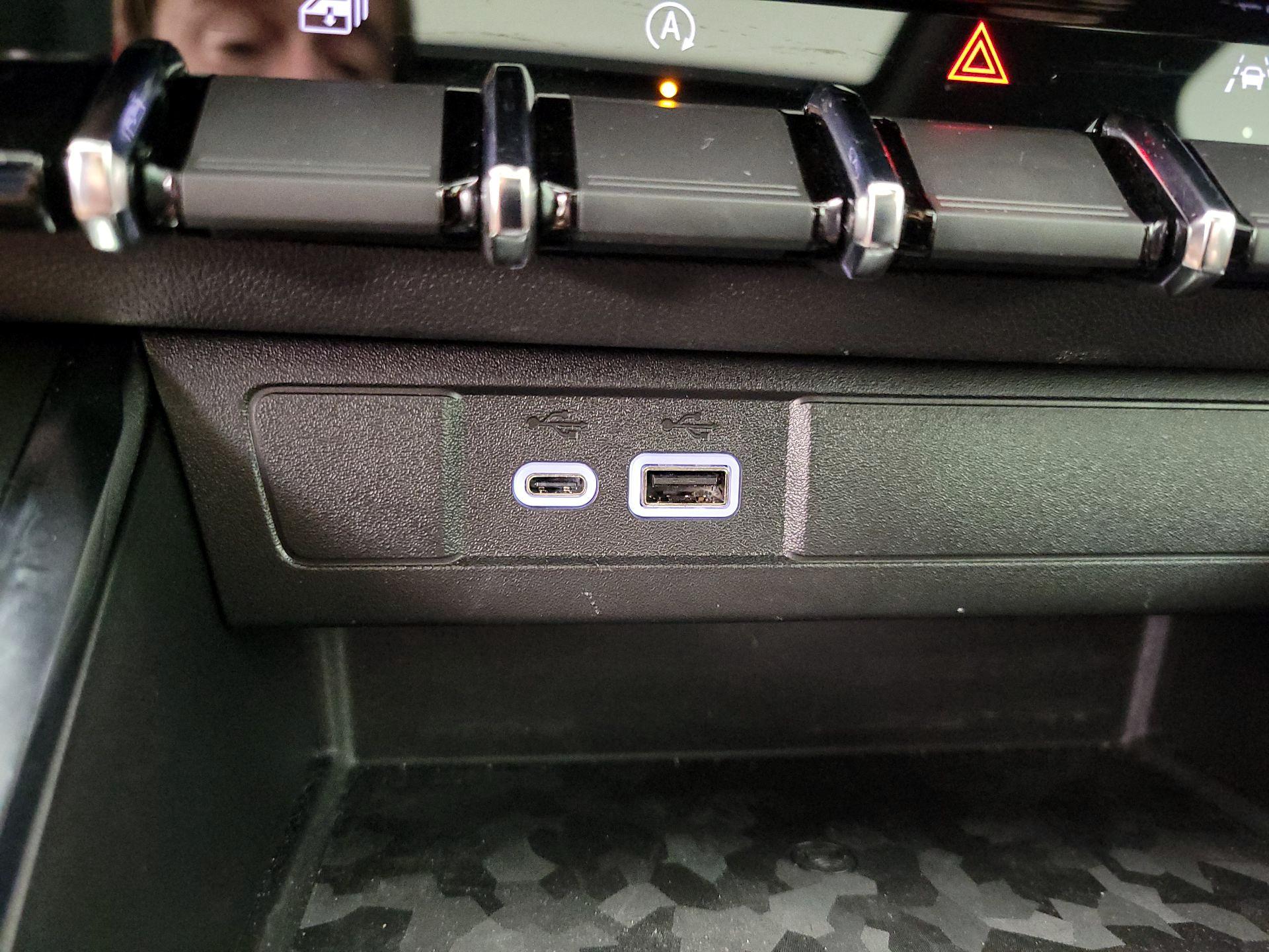 Thumbnail: 2024 GMC Canyon - 19