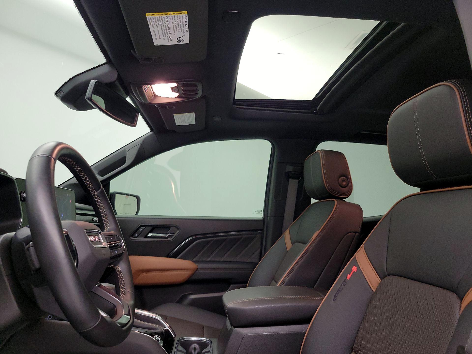 Thumbnail: 2024 GMC Canyon - 20