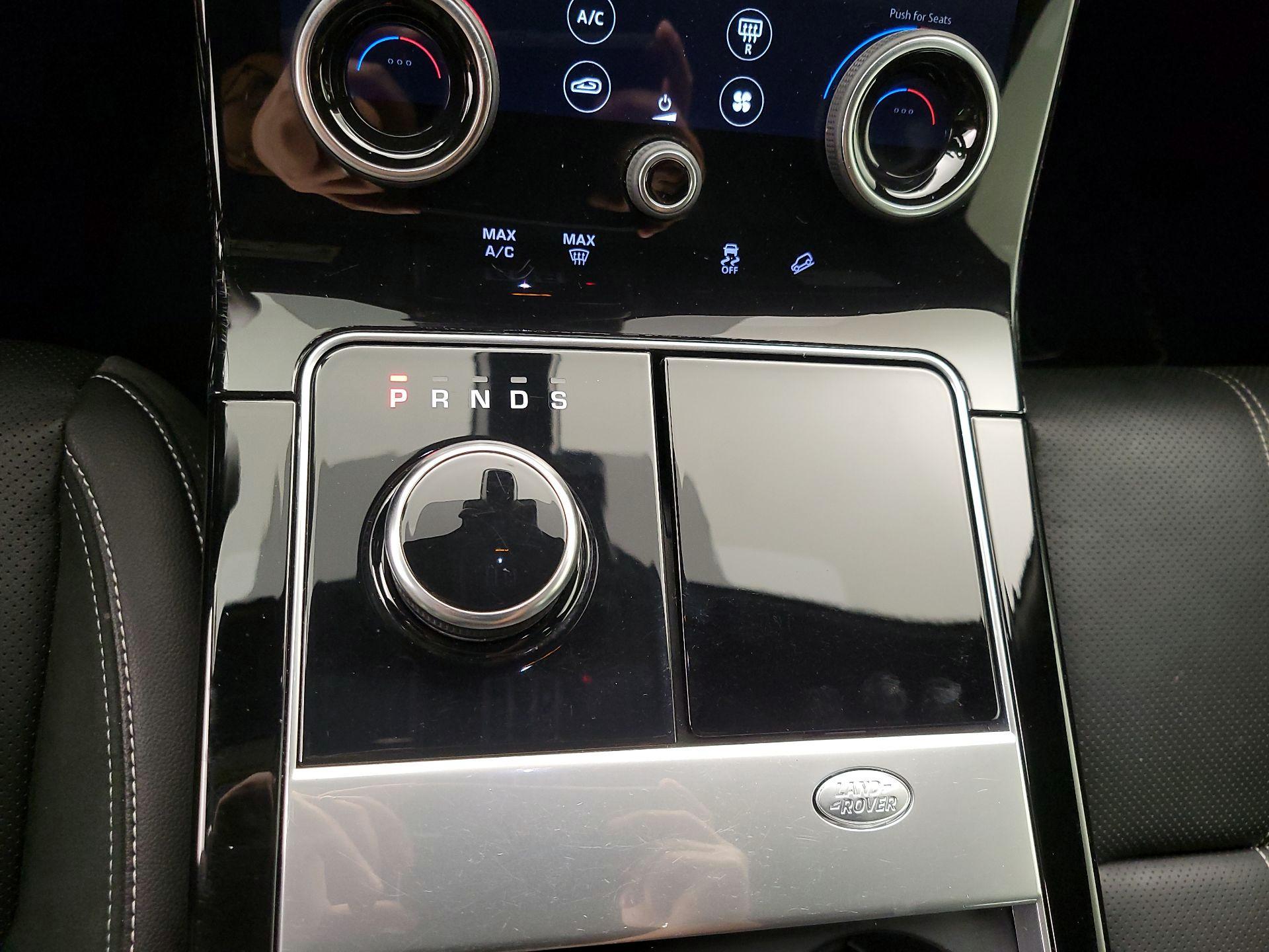 Thumbnail: 2020 Land Rover Range Rover Velar - 18