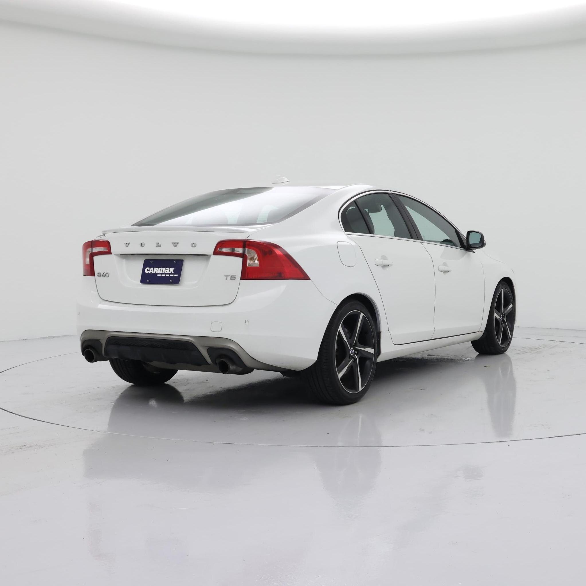 Thumbnail: 2016 Volvo S60 - 8