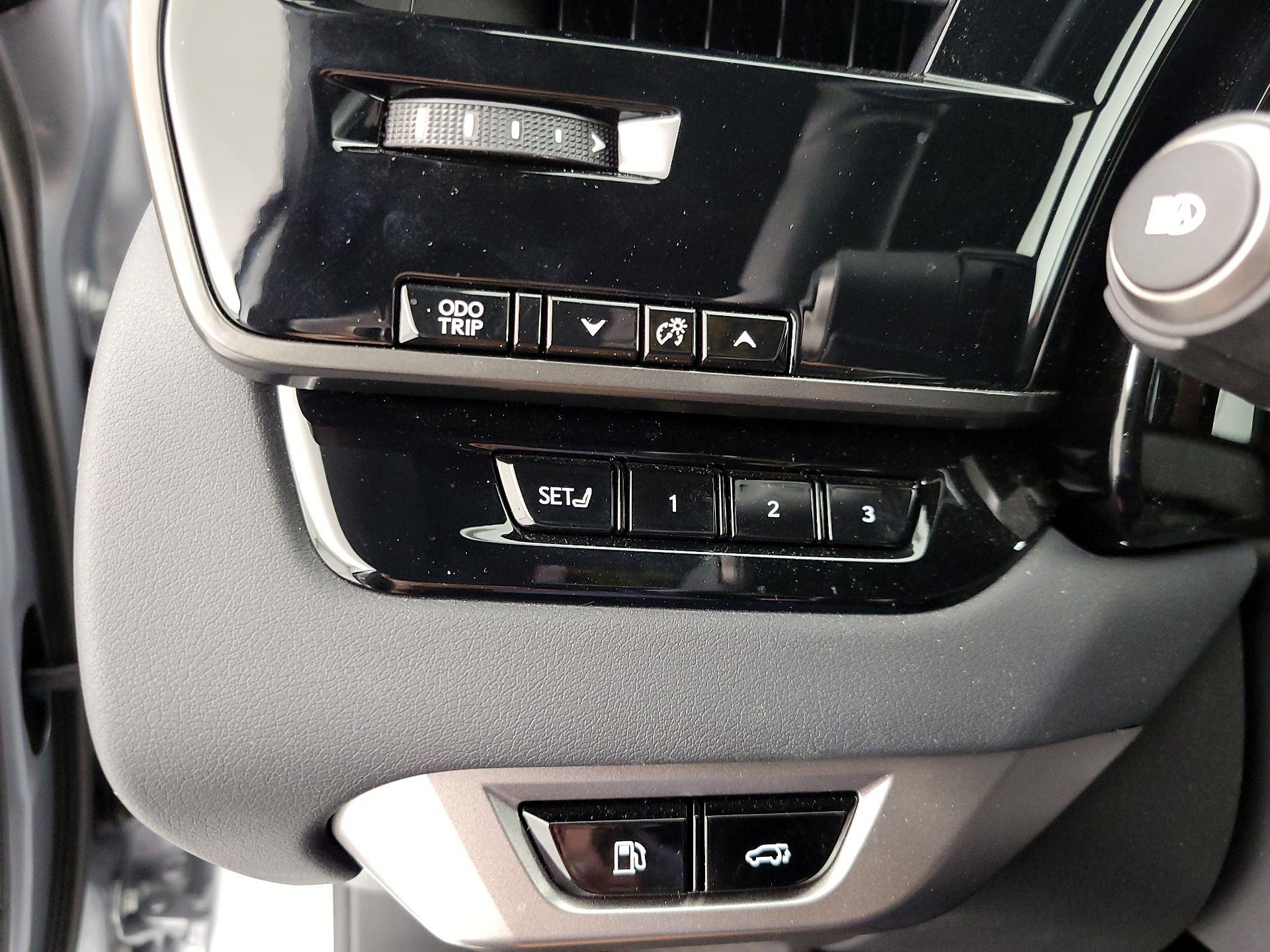 Thumbnail: 2024 Lexus RX - 13