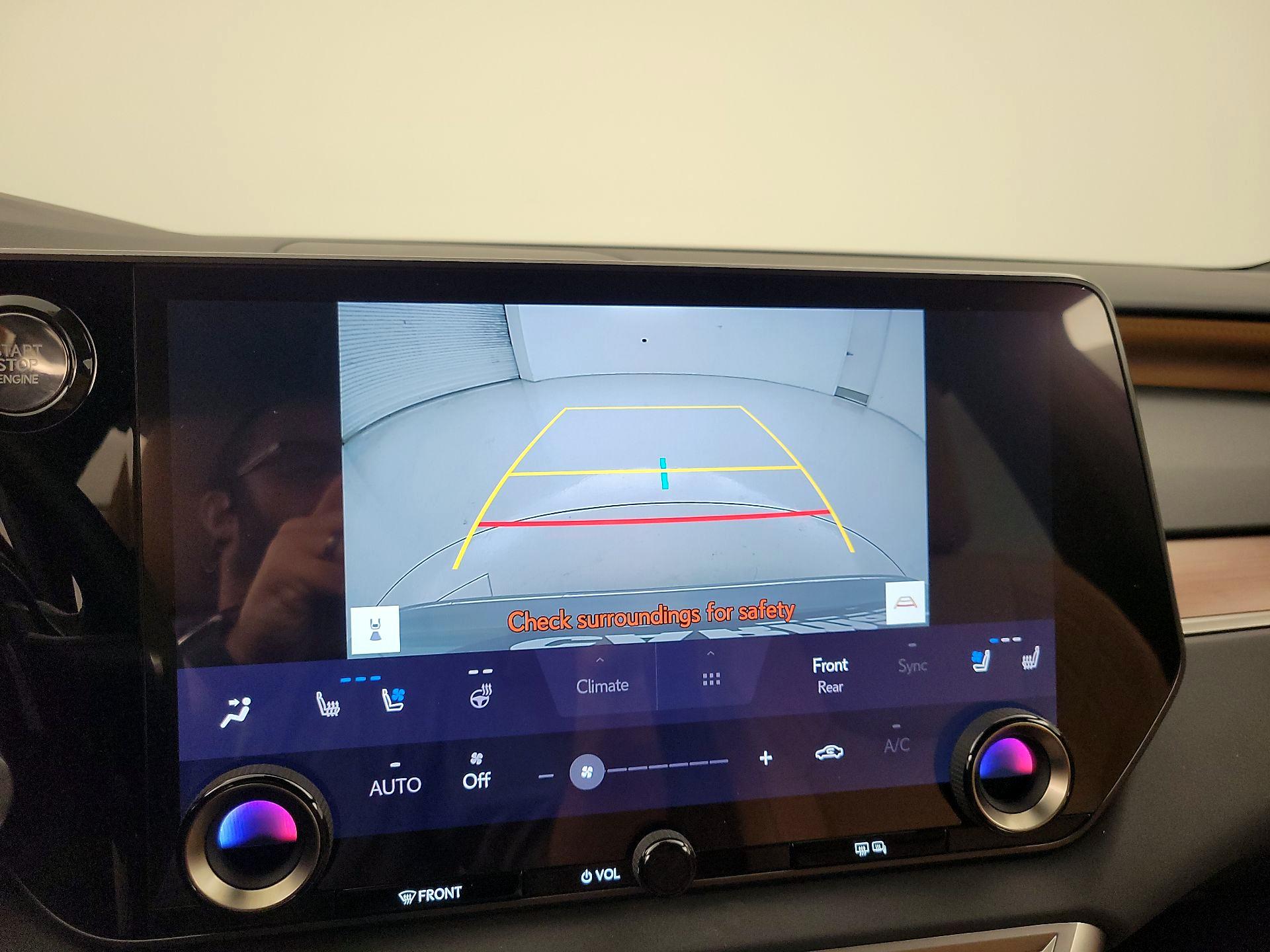 Thumbnail: 2024 Lexus RX - 14