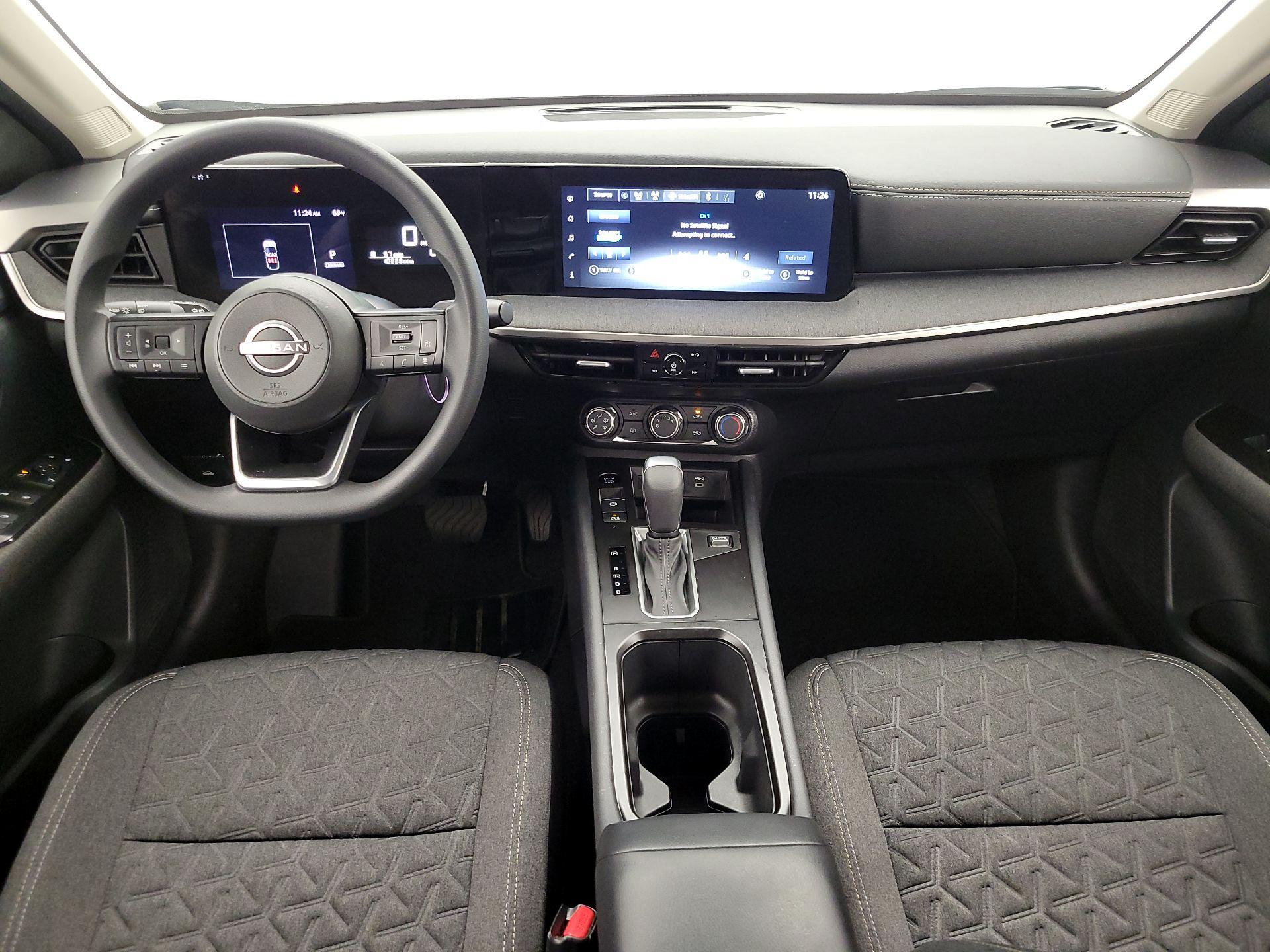 Thumbnail: 2025 Nissan Kicks - 9