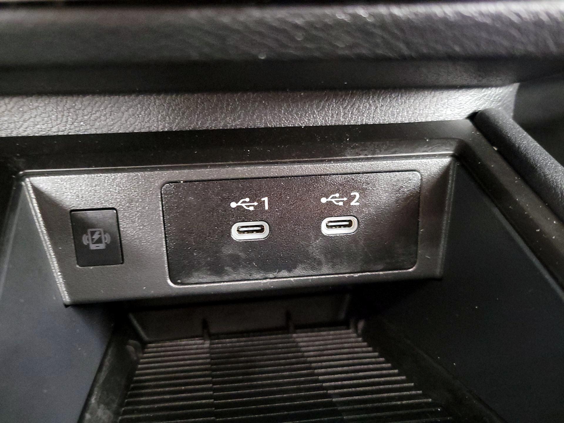 Thumbnail: 2025 Nissan Kicks - 18