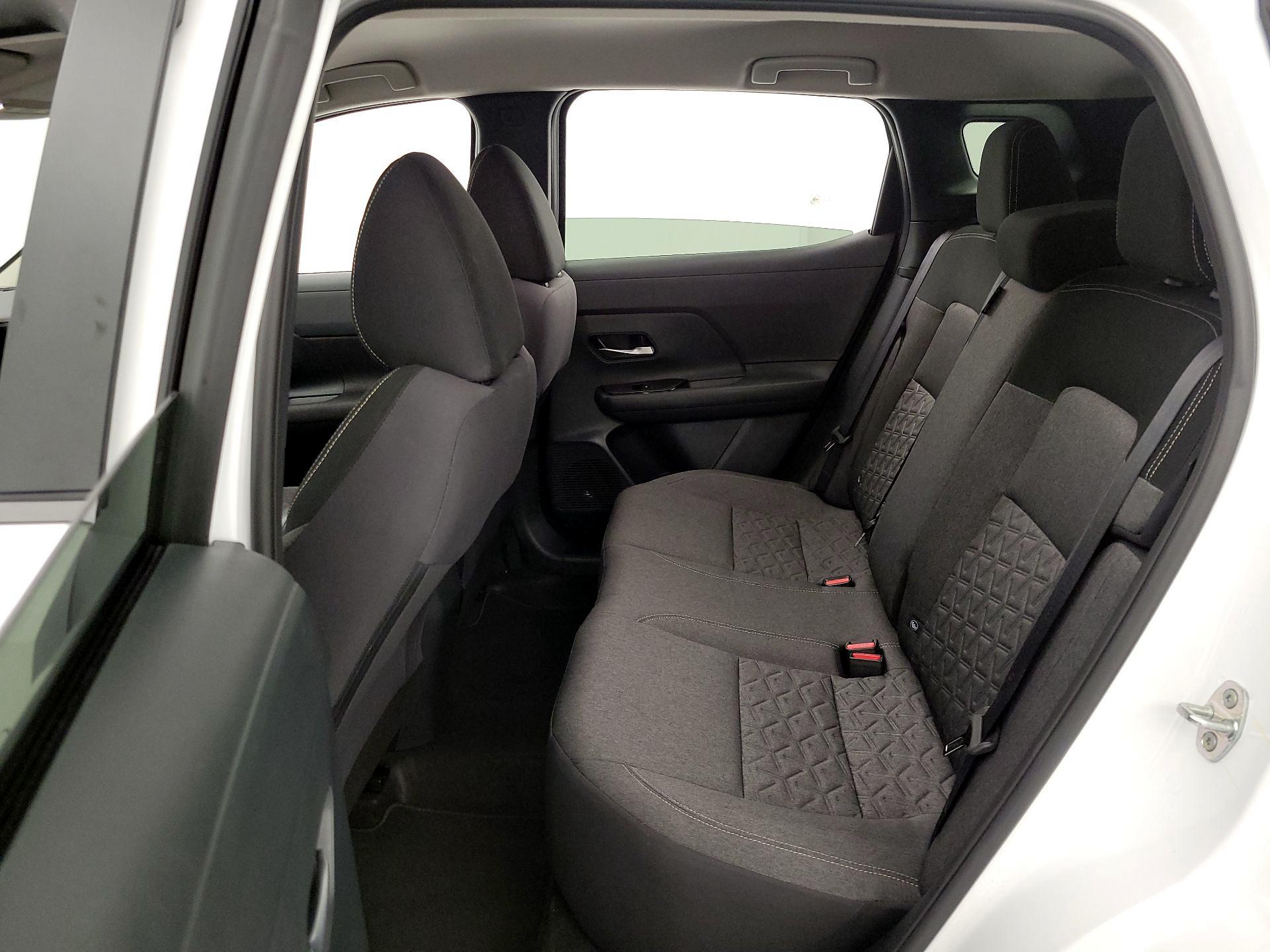 Thumbnail: 2025 Nissan Kicks - 19