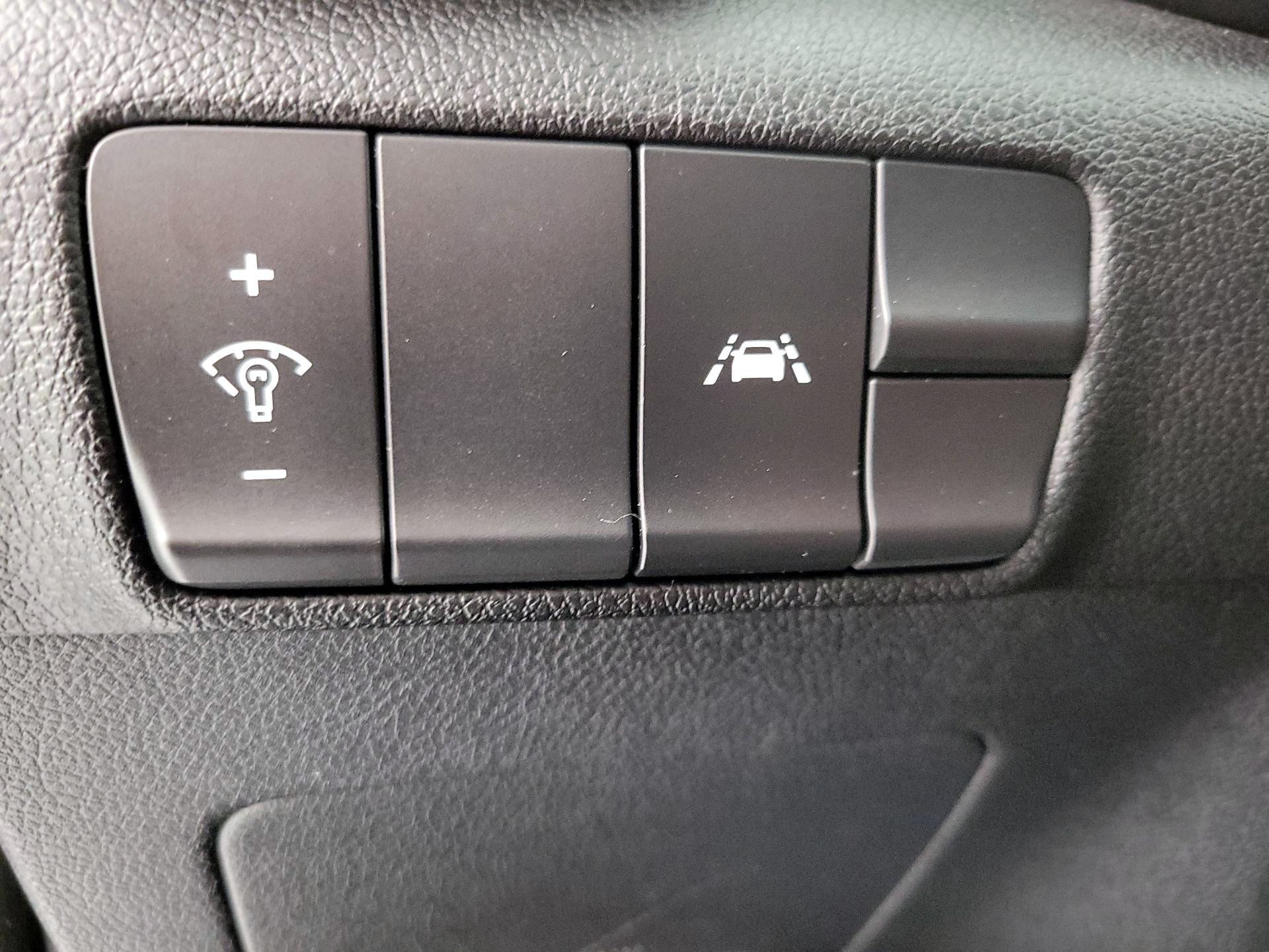 Thumbnail: 2021 Kia Sportage - 13