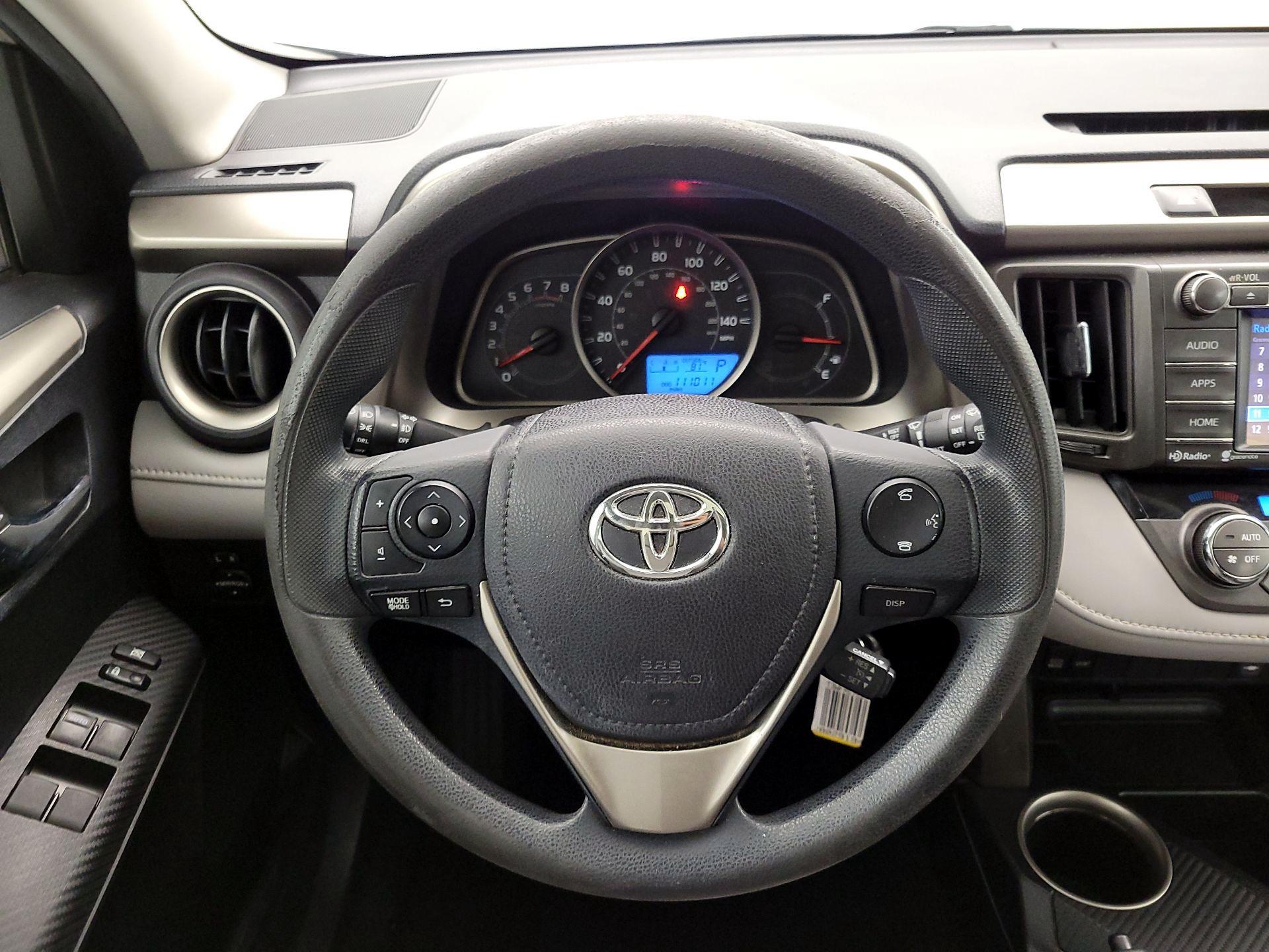 Thumbnail: 2014 Toyota RAV4 - 10
