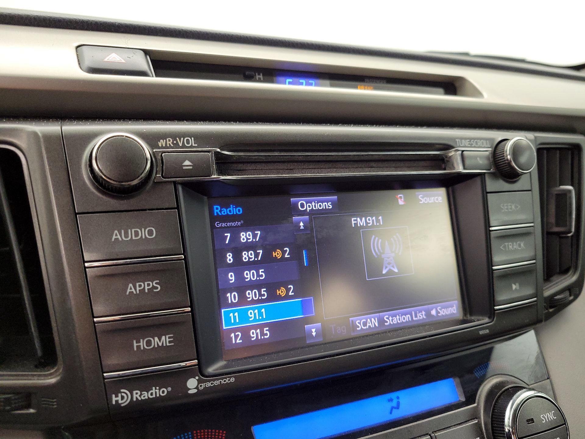 Thumbnail: 2014 Toyota RAV4 - 15