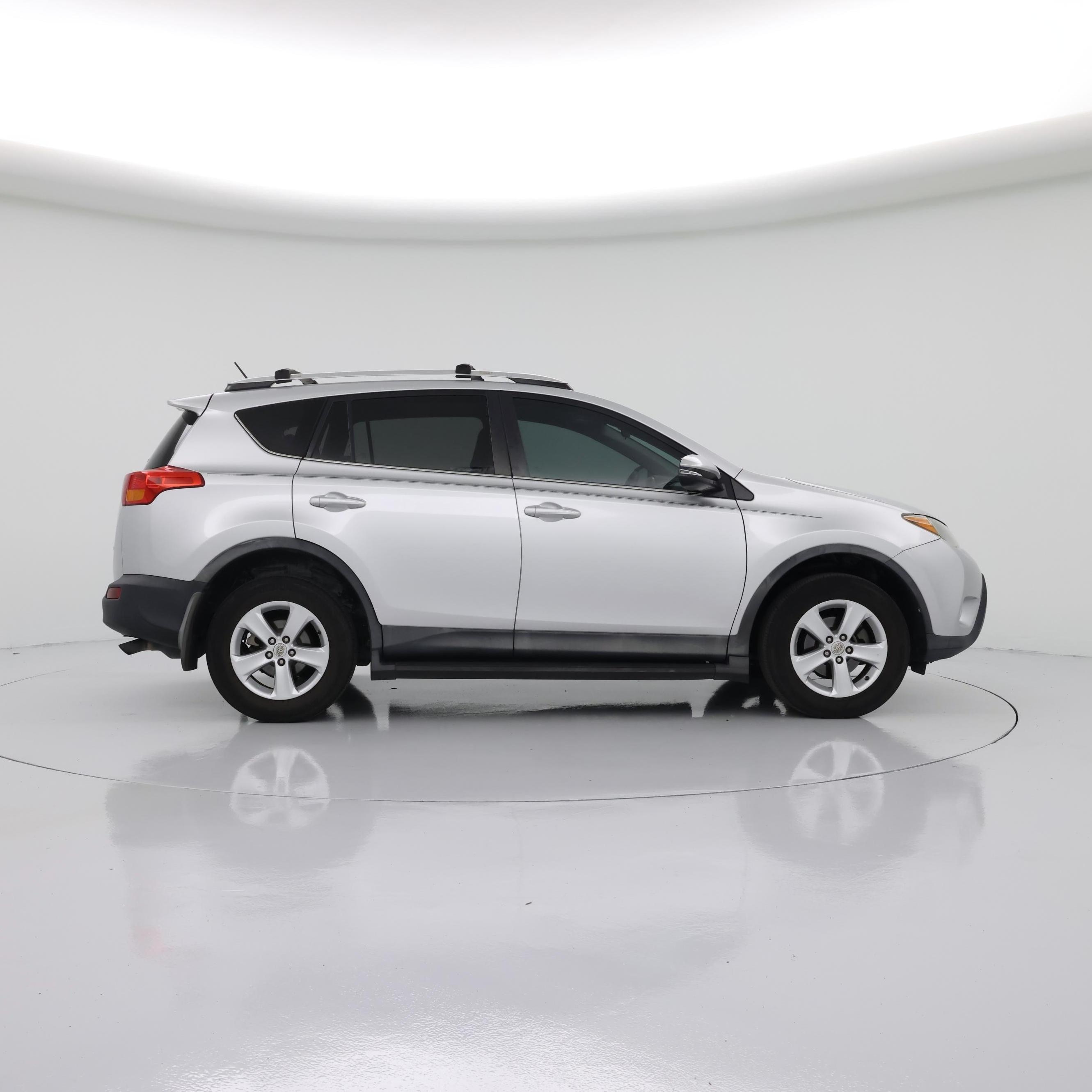 Thumbnail: 2014 Toyota RAV4 - 7