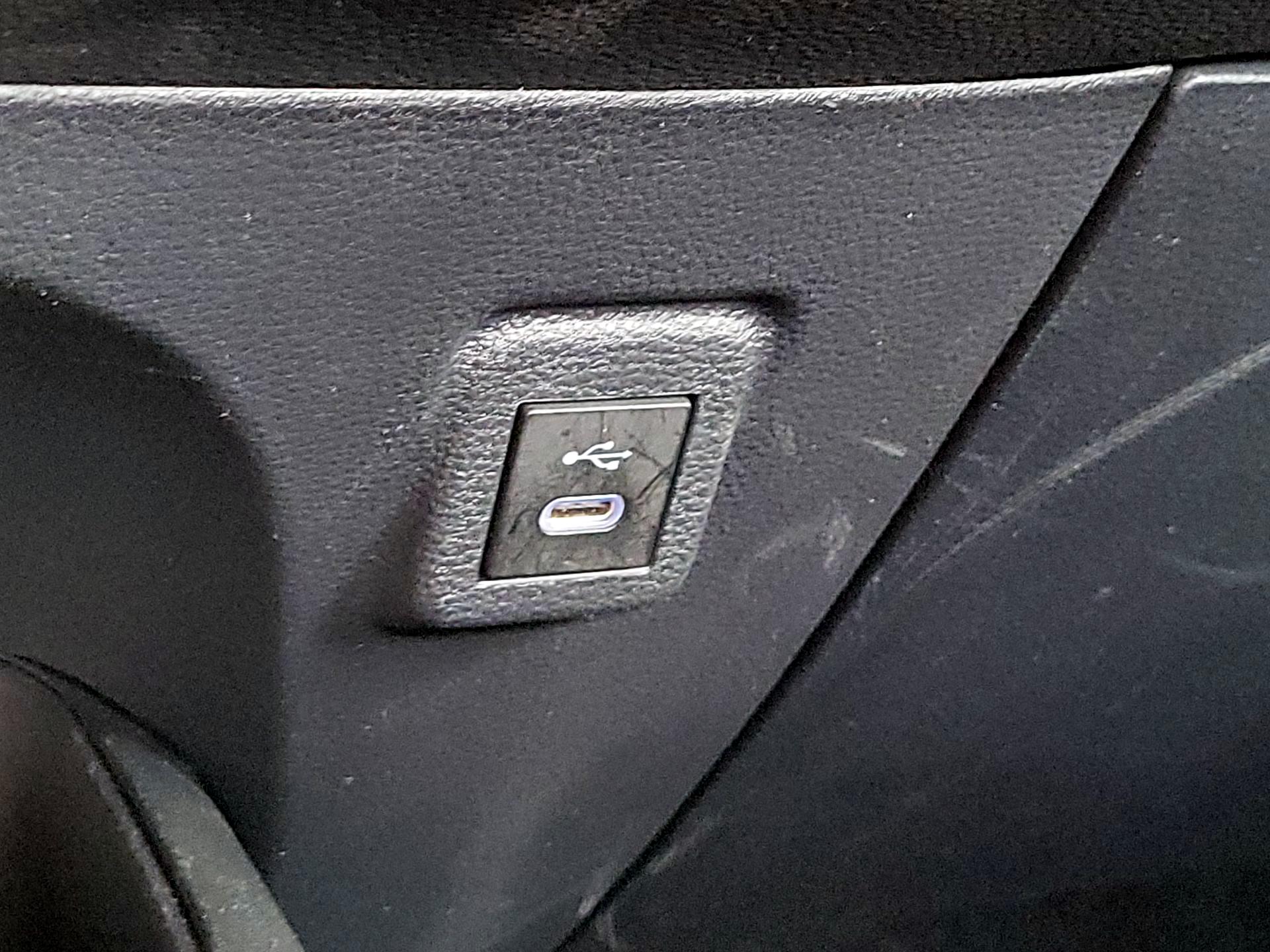 Thumbnail: 2024 Toyota Corolla - 18