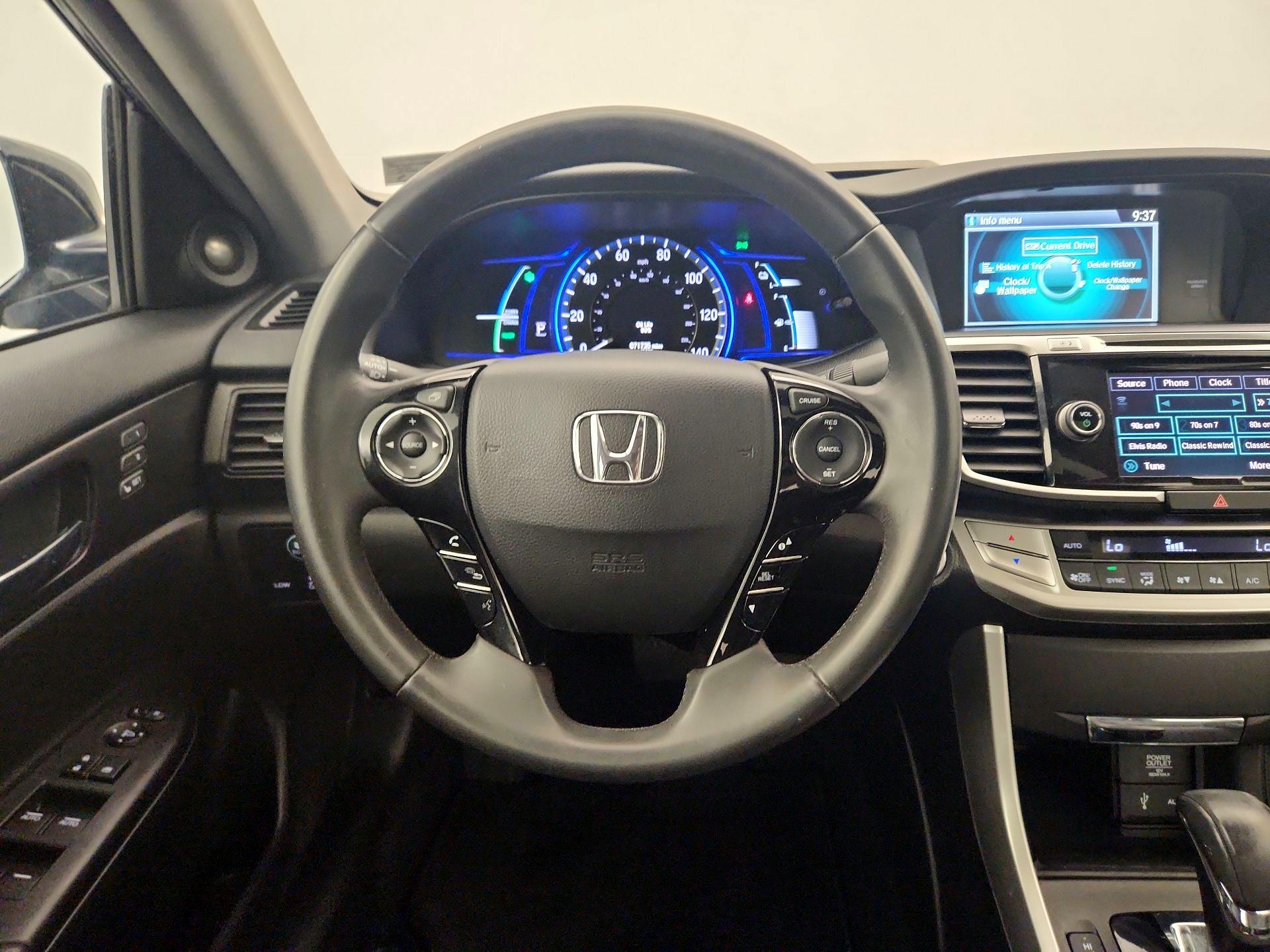 Thumbnail: 2015 Honda Accord - 10