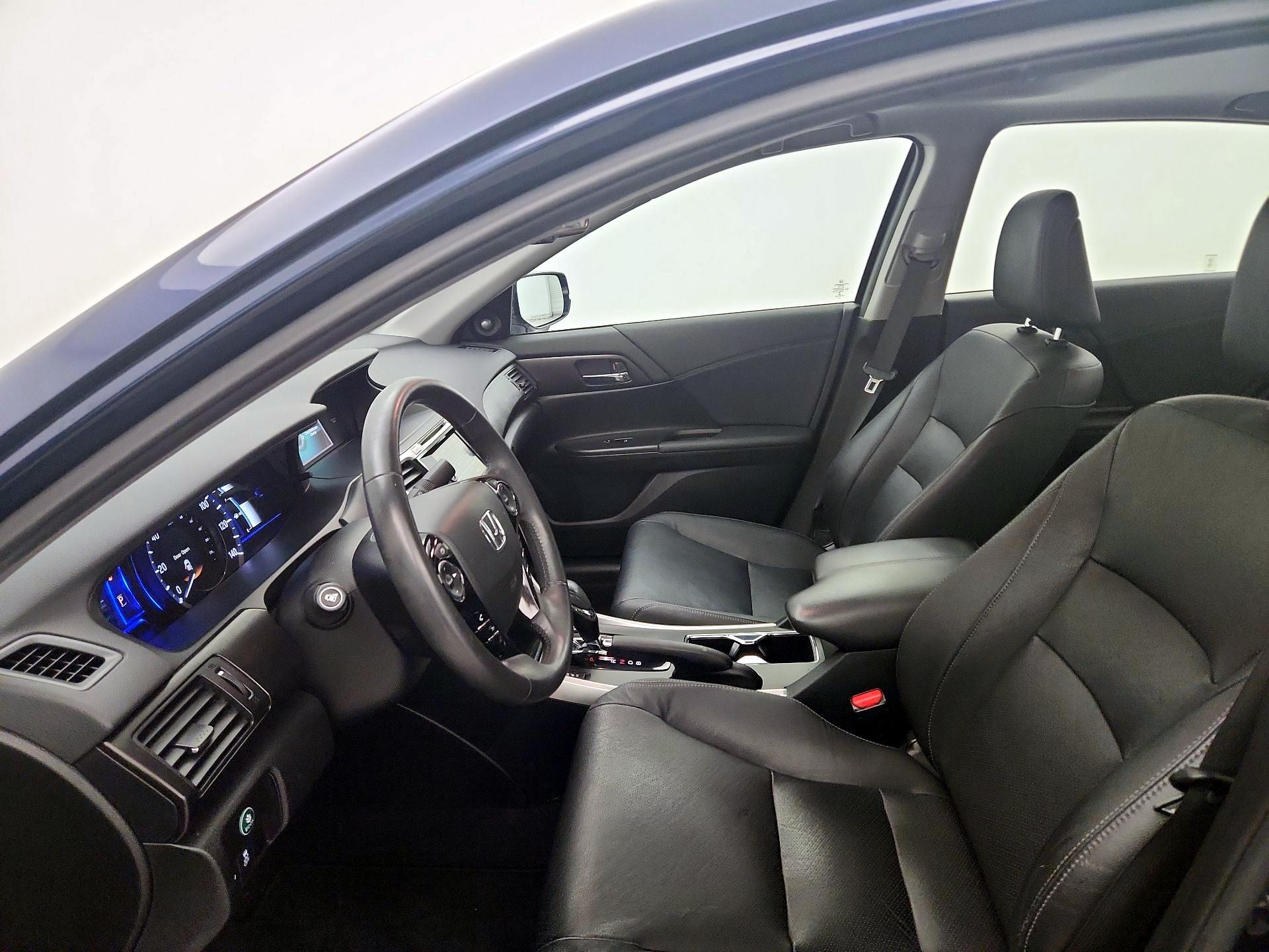 Thumbnail: 2015 Honda Accord - 11
