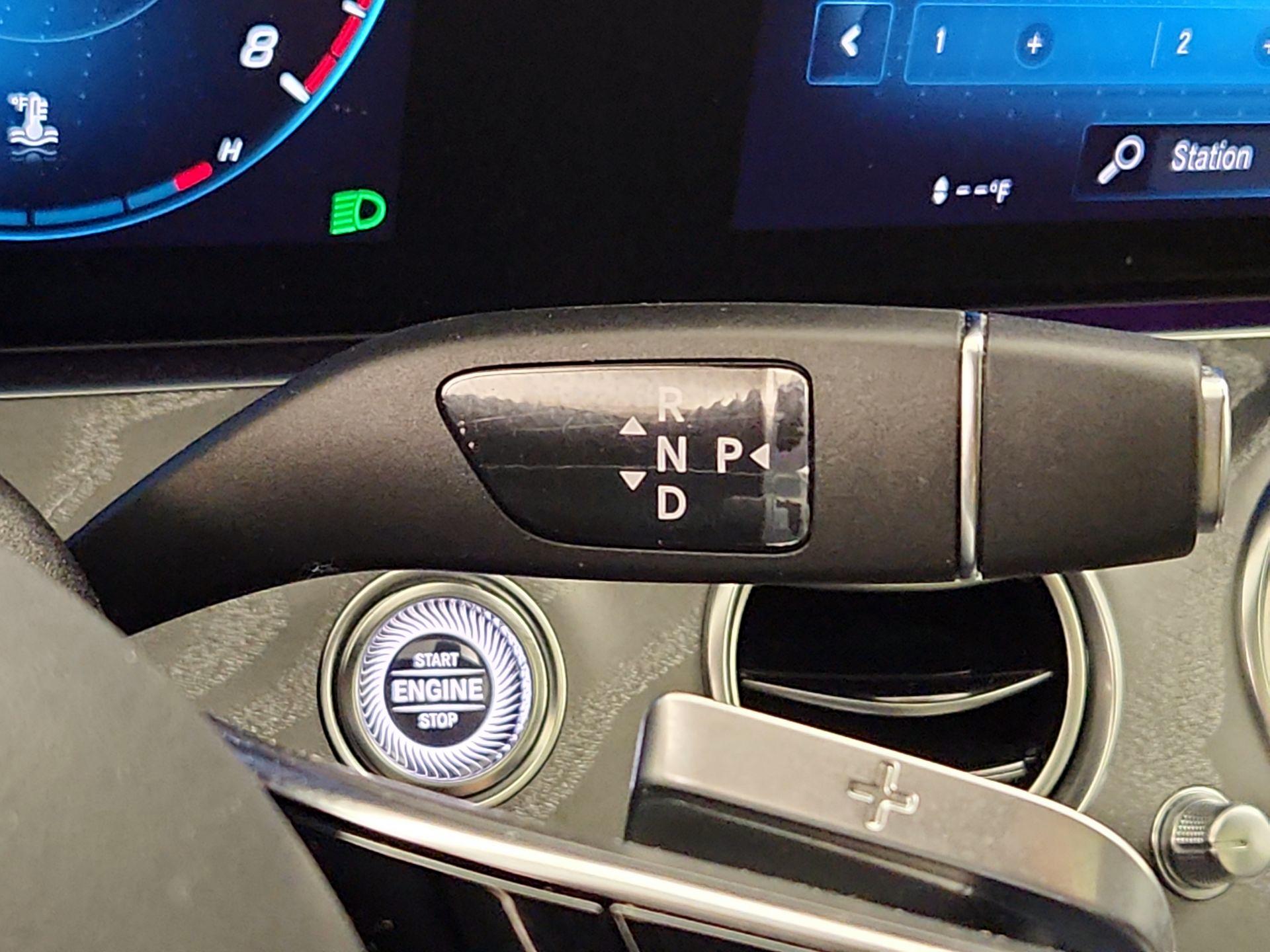 Thumbnail: 2021 Mercedes-Benz E-Class - 18