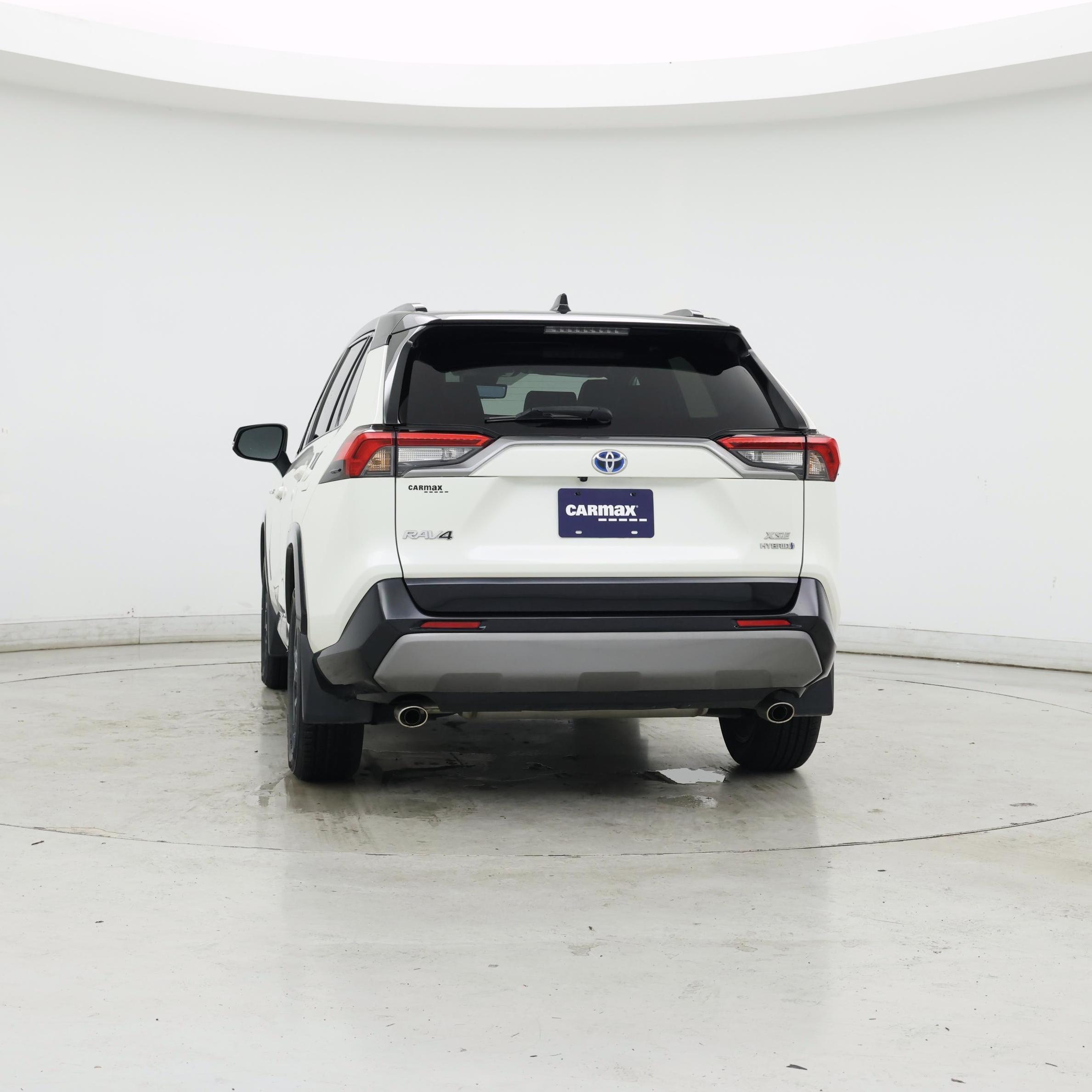 Thumbnail: 2021 Toyota RAV4 - 6