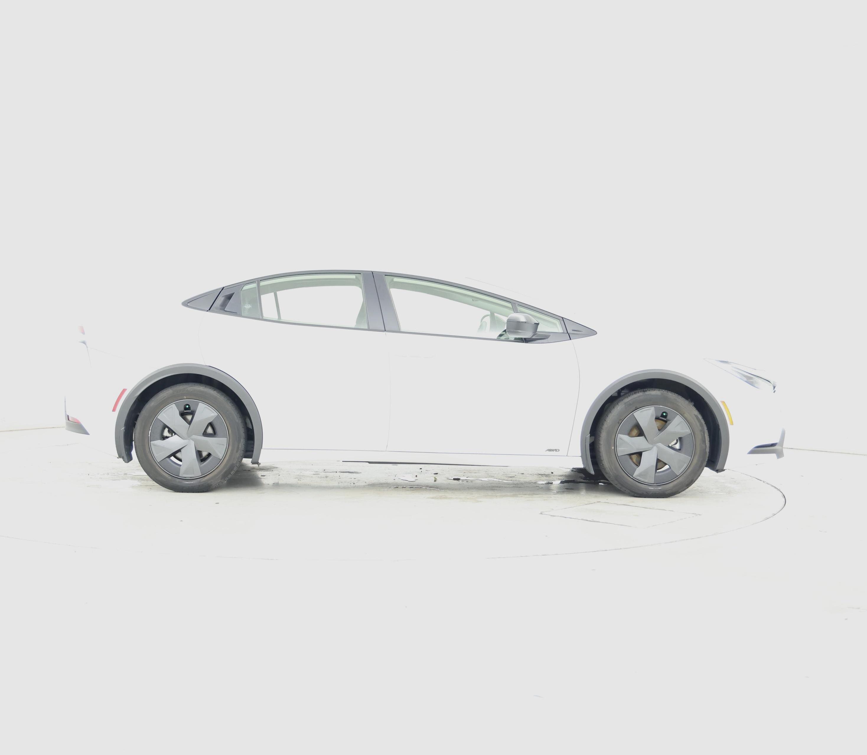 Thumbnail: 2023 Toyota Prius - 7