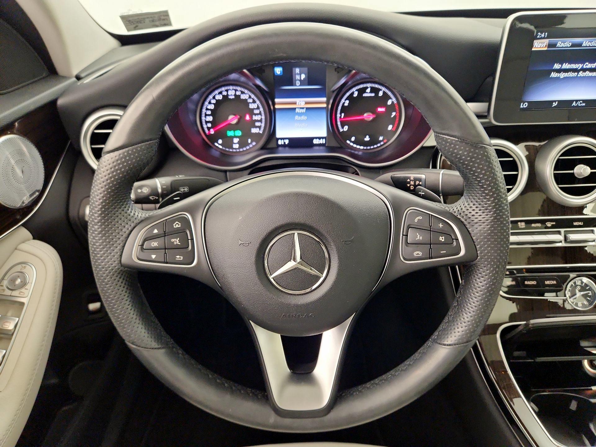 Thumbnail: 2018 Mercedes-Benz C-Class - 10